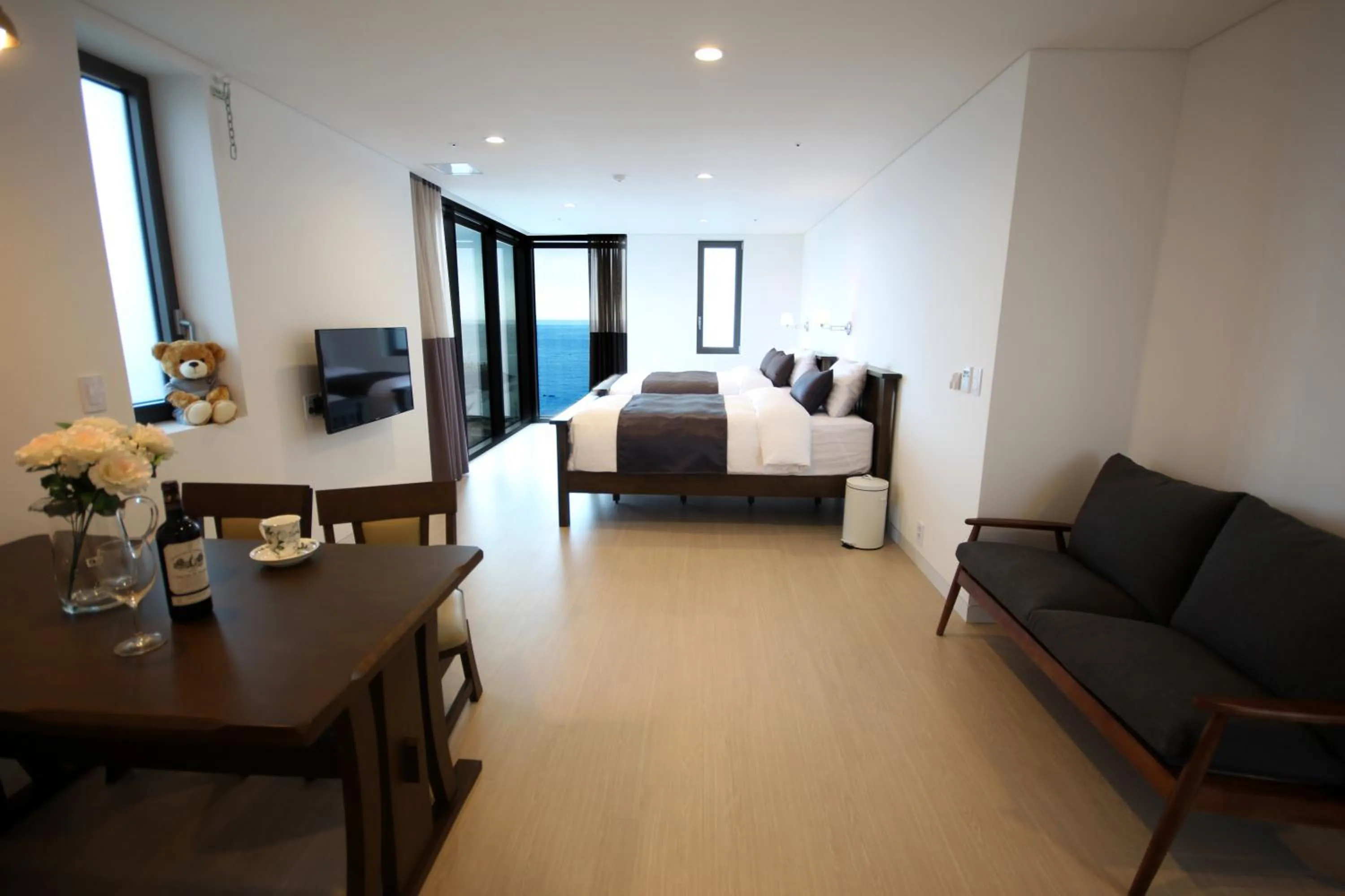 Day, Bed in Vista Resort Jeju