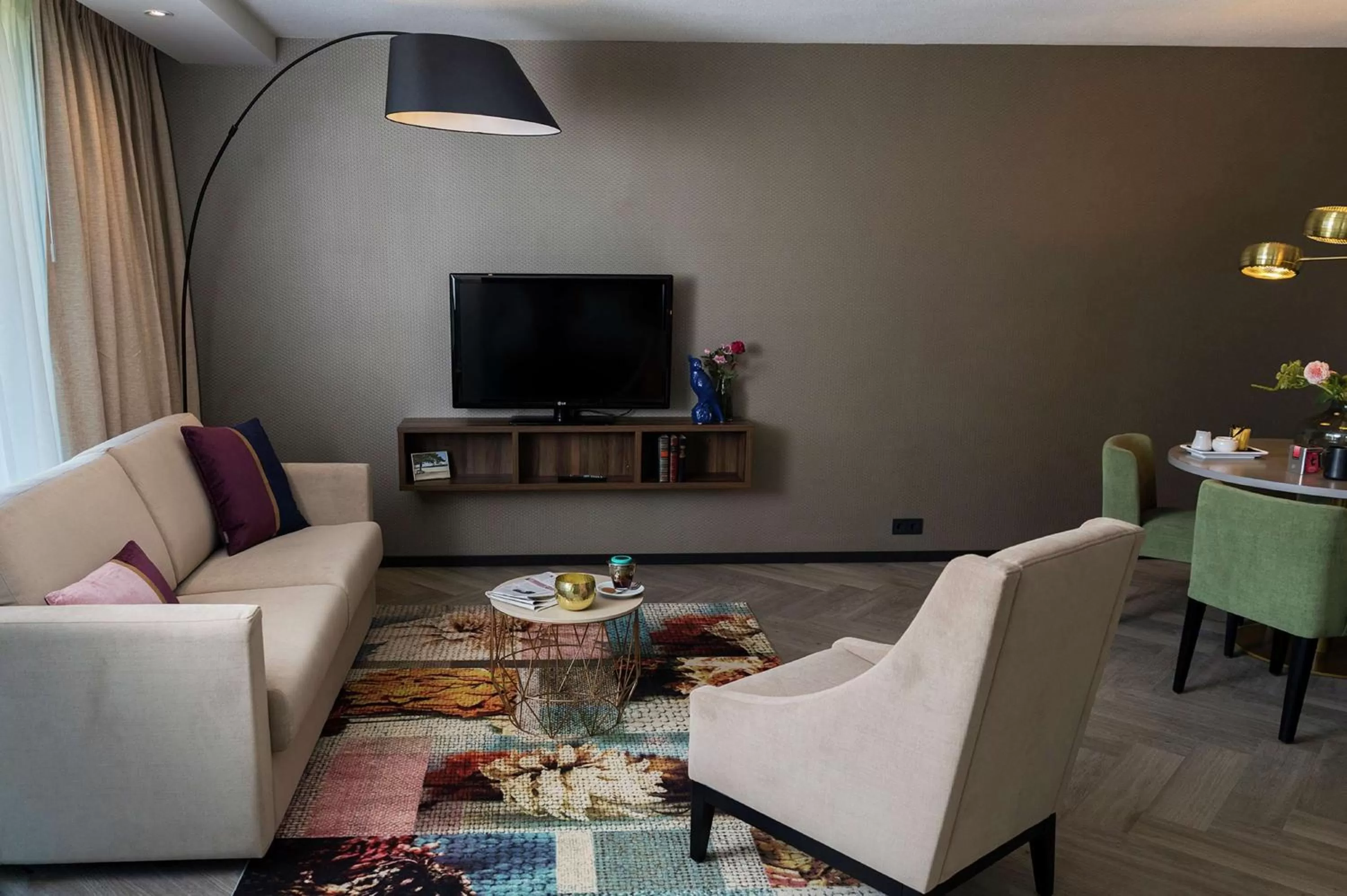 Bedroom in DoubleTree by Hilton Royal Parc Soestduinen