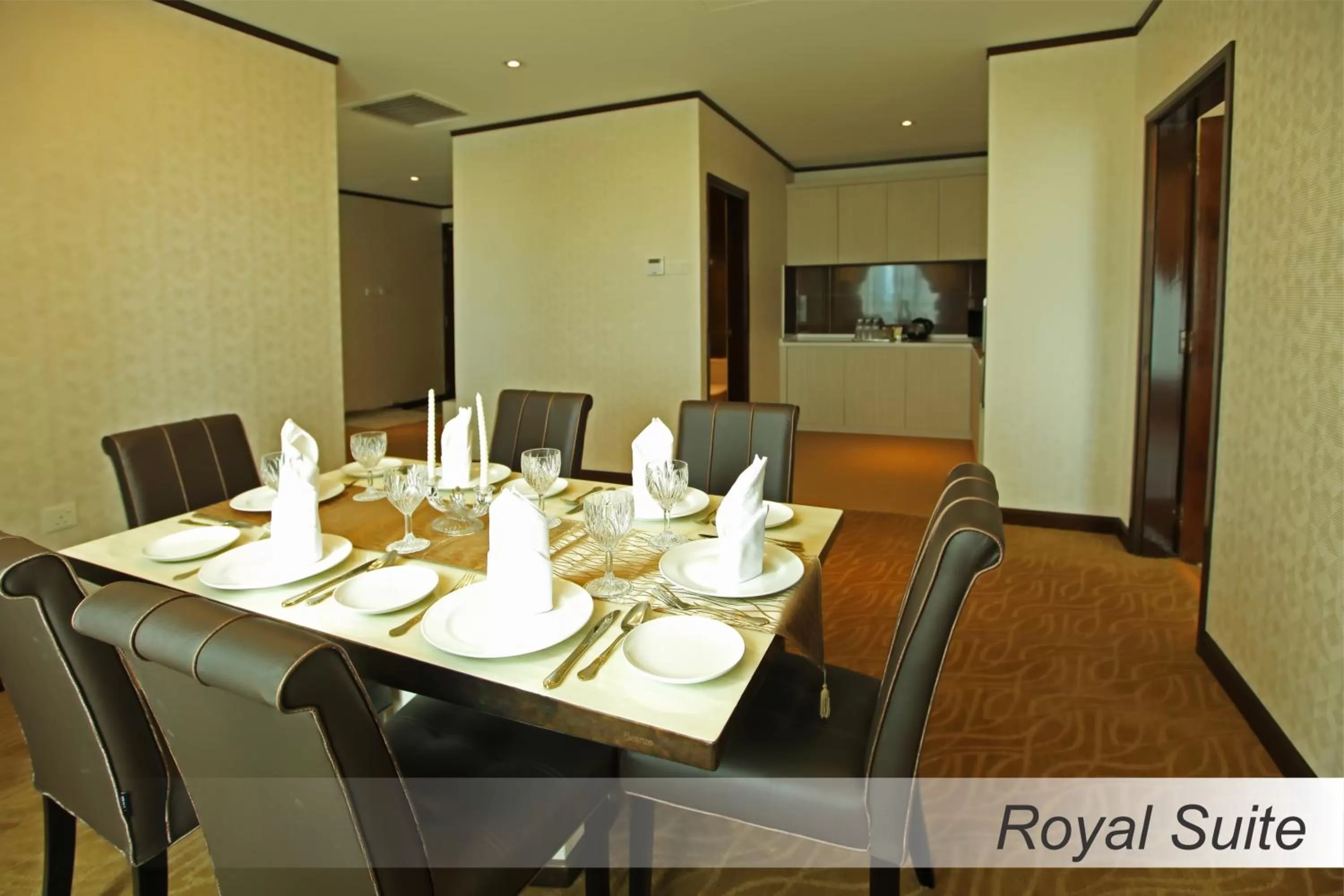 Text overlay in Casuarina@Meru