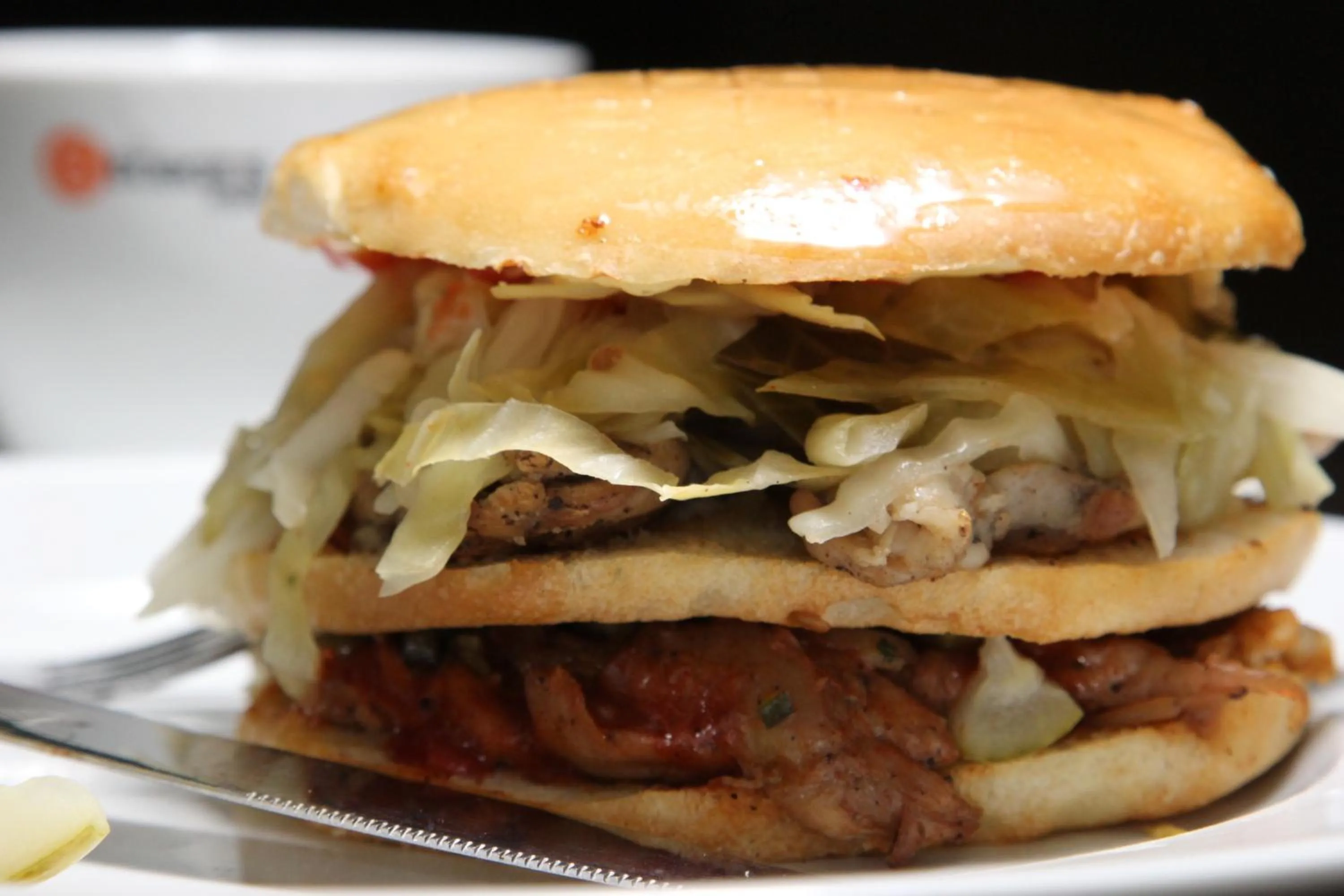 Food and drinks in Richmond Hotel & Suites