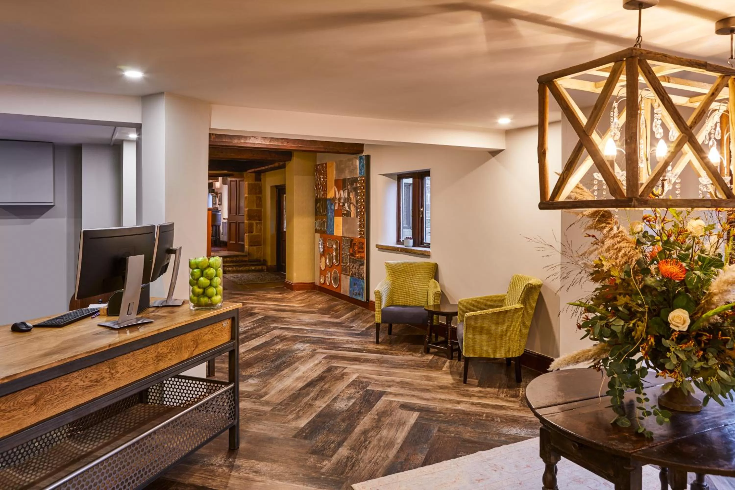 Lobby or reception in Mercure Barnsley Tankersley Manor Hotel