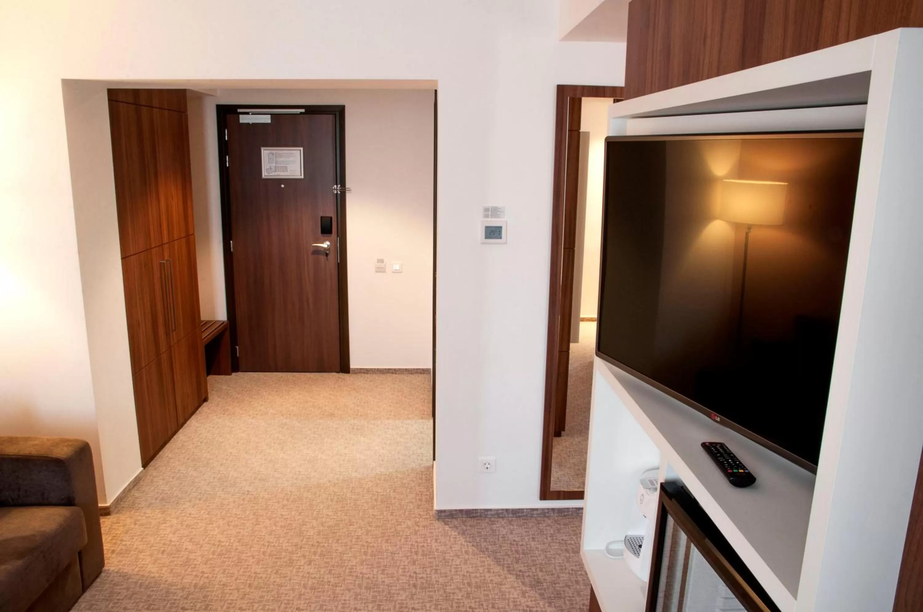 Photo of the whole room in Ramada Plaza Craiova