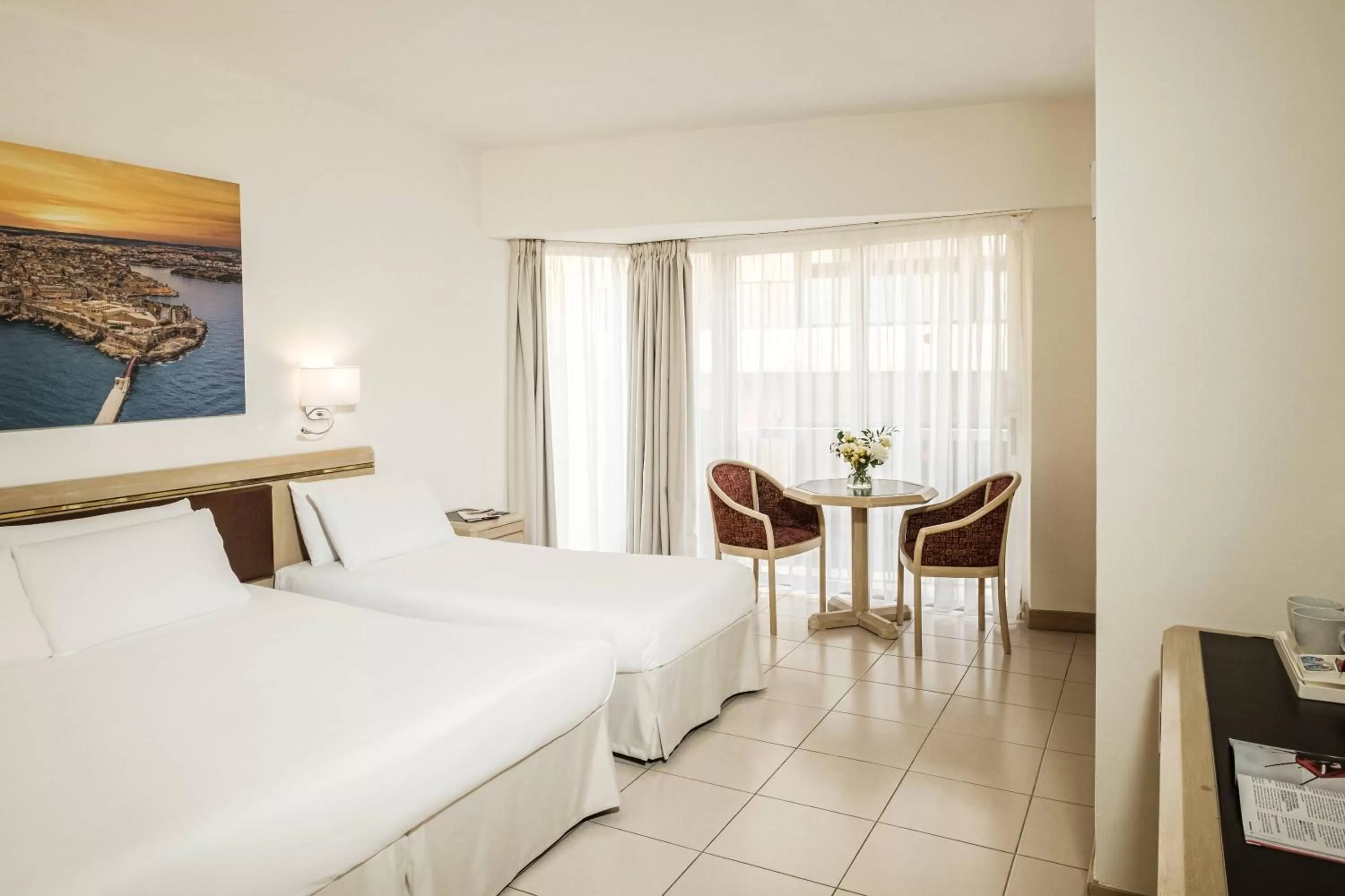 Bed in The Diplomat Hotel