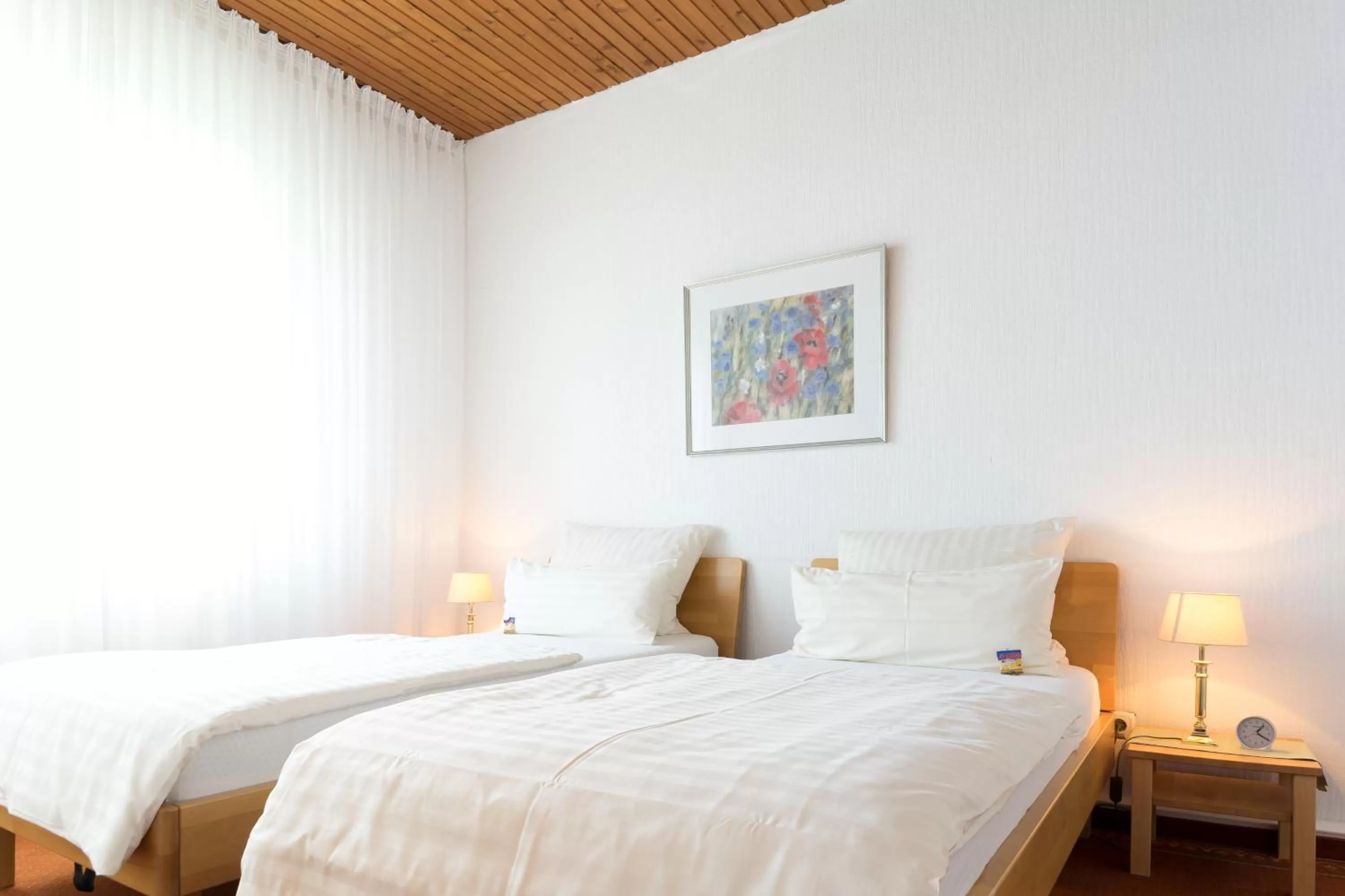 Photo of the whole room, Bed in Hotel zum Kuhhirten