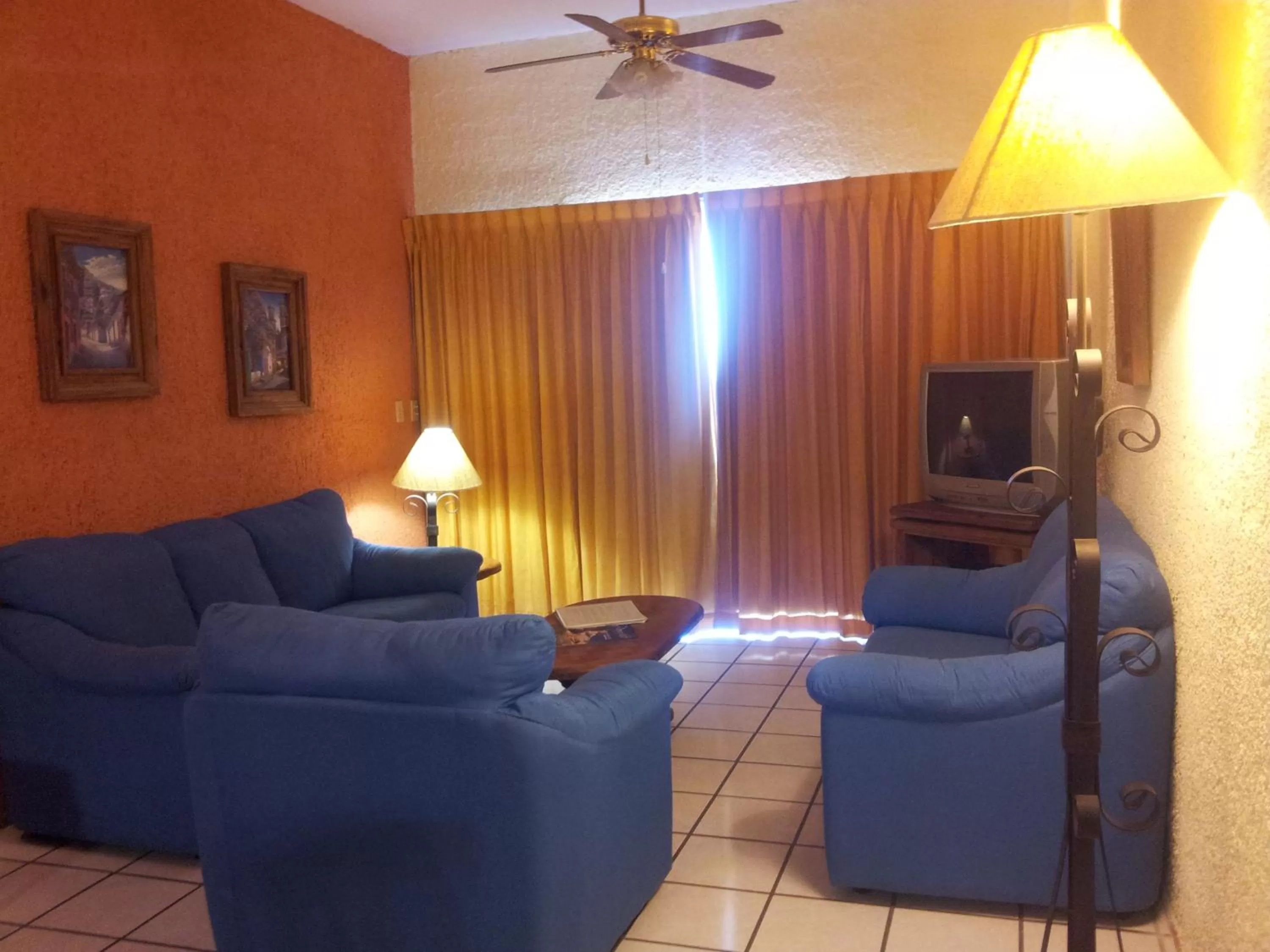 Living room in Las Gaviotas Condo-Hotel La Paz BCS
