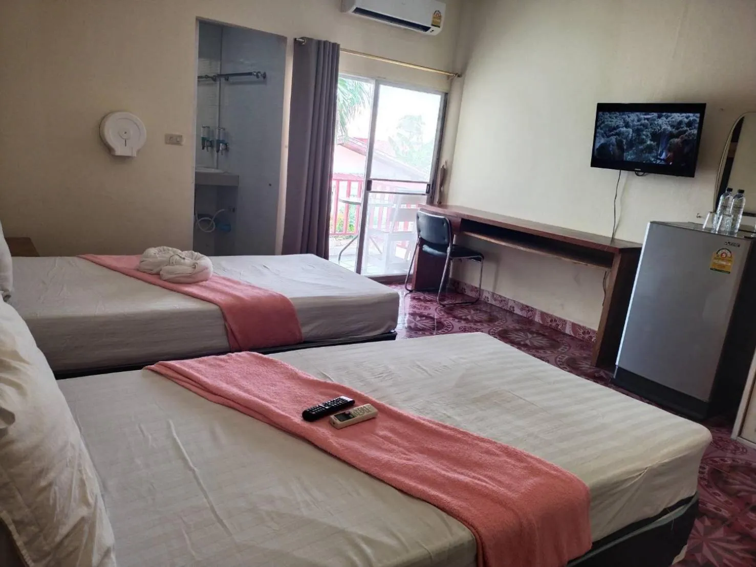 Bedroom, Bed in Baan Kaew Ruen Kwan