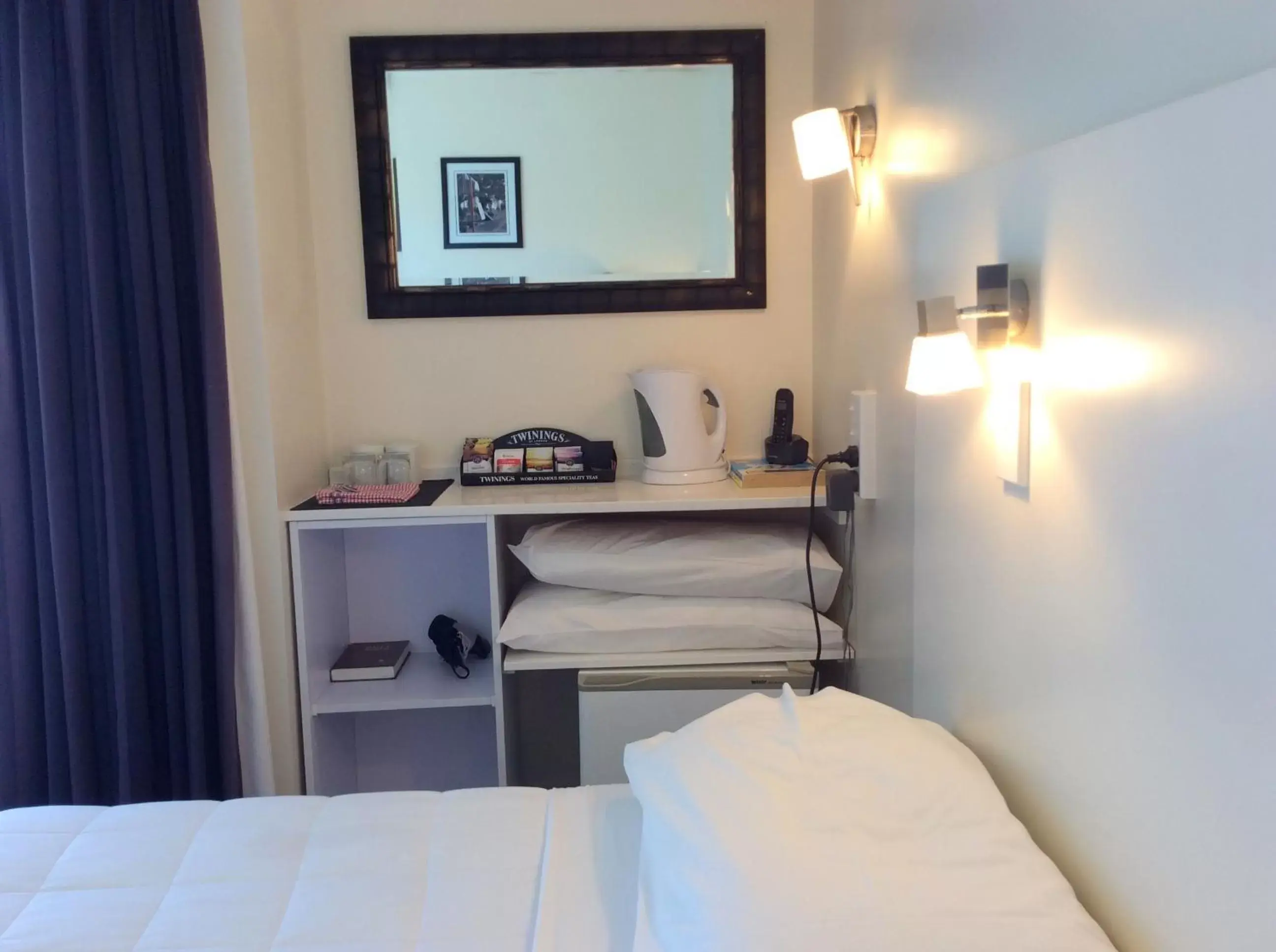 Deluxe Double or Twin Room in Fiordland Hotel Deluxe Double or Twin Room in Fiordland Hotel