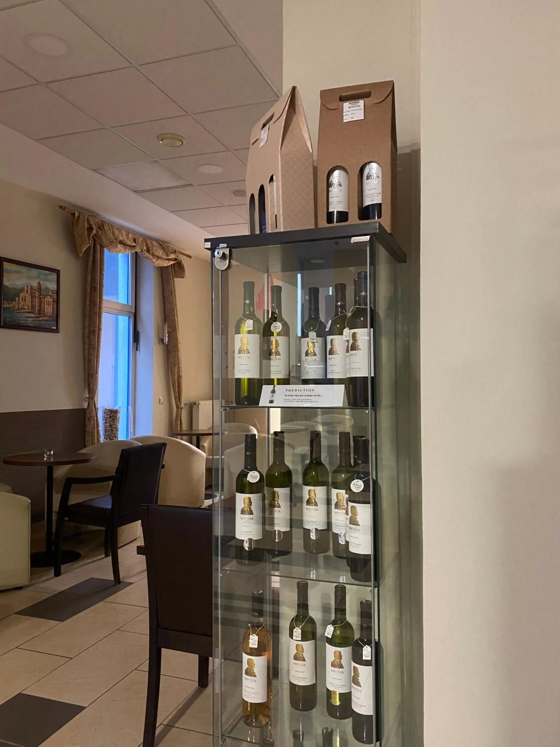 Food and drinks in garni Hotel S.O.G.* * *