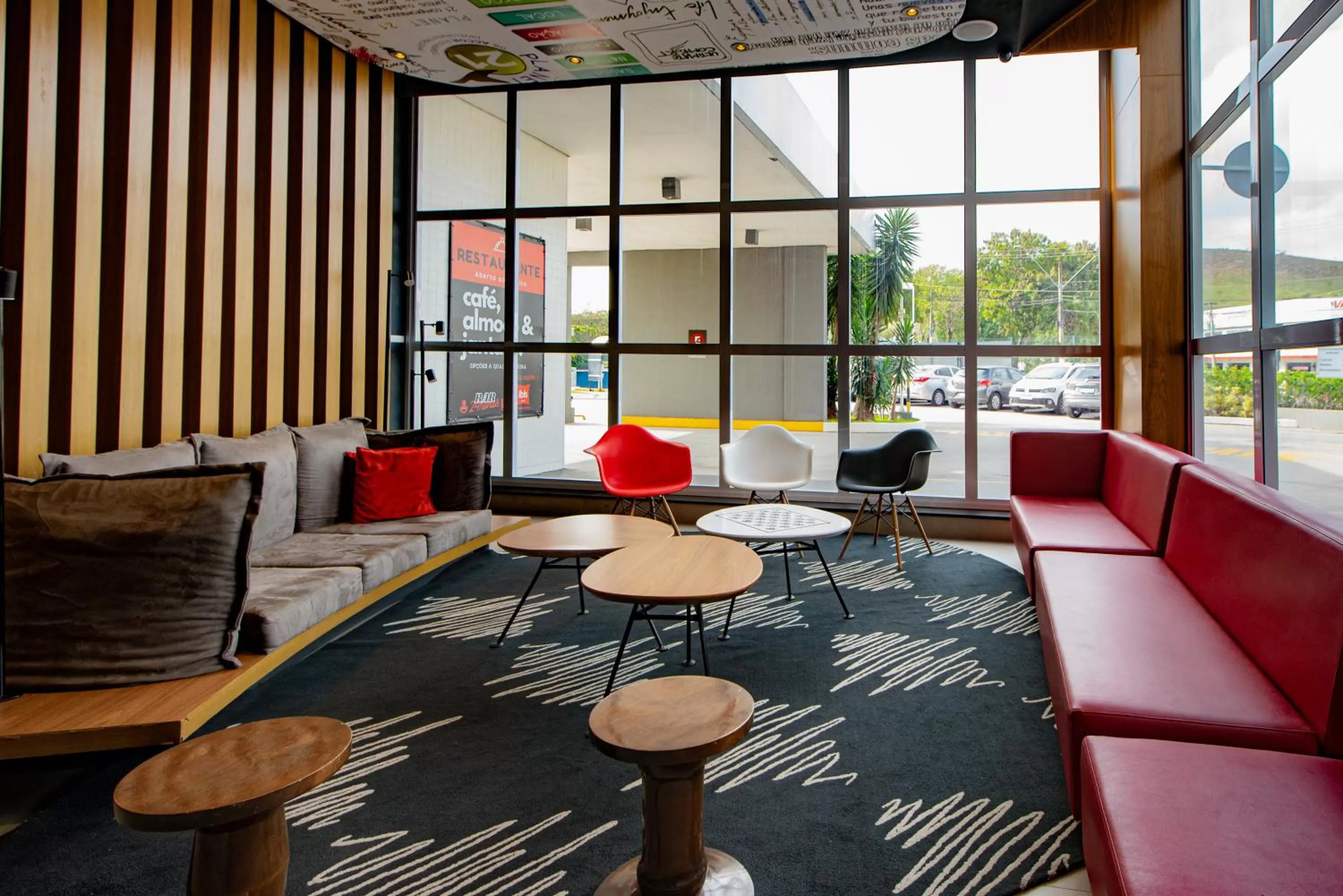 Restaurant/places to eat in Ibis Guaratingueta Aparecida - Circuito da Fé