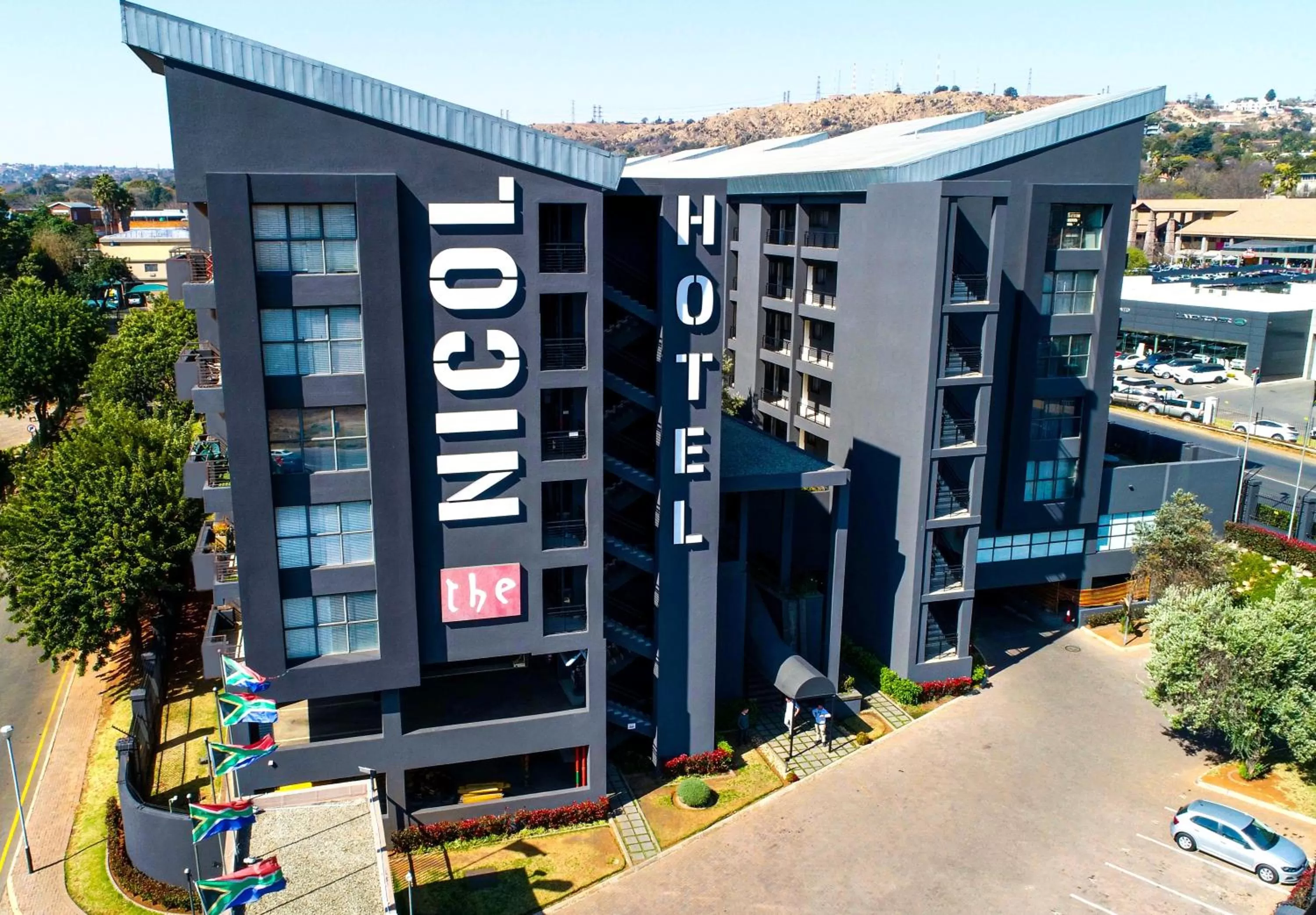 The Nicol Hotel and Apartments