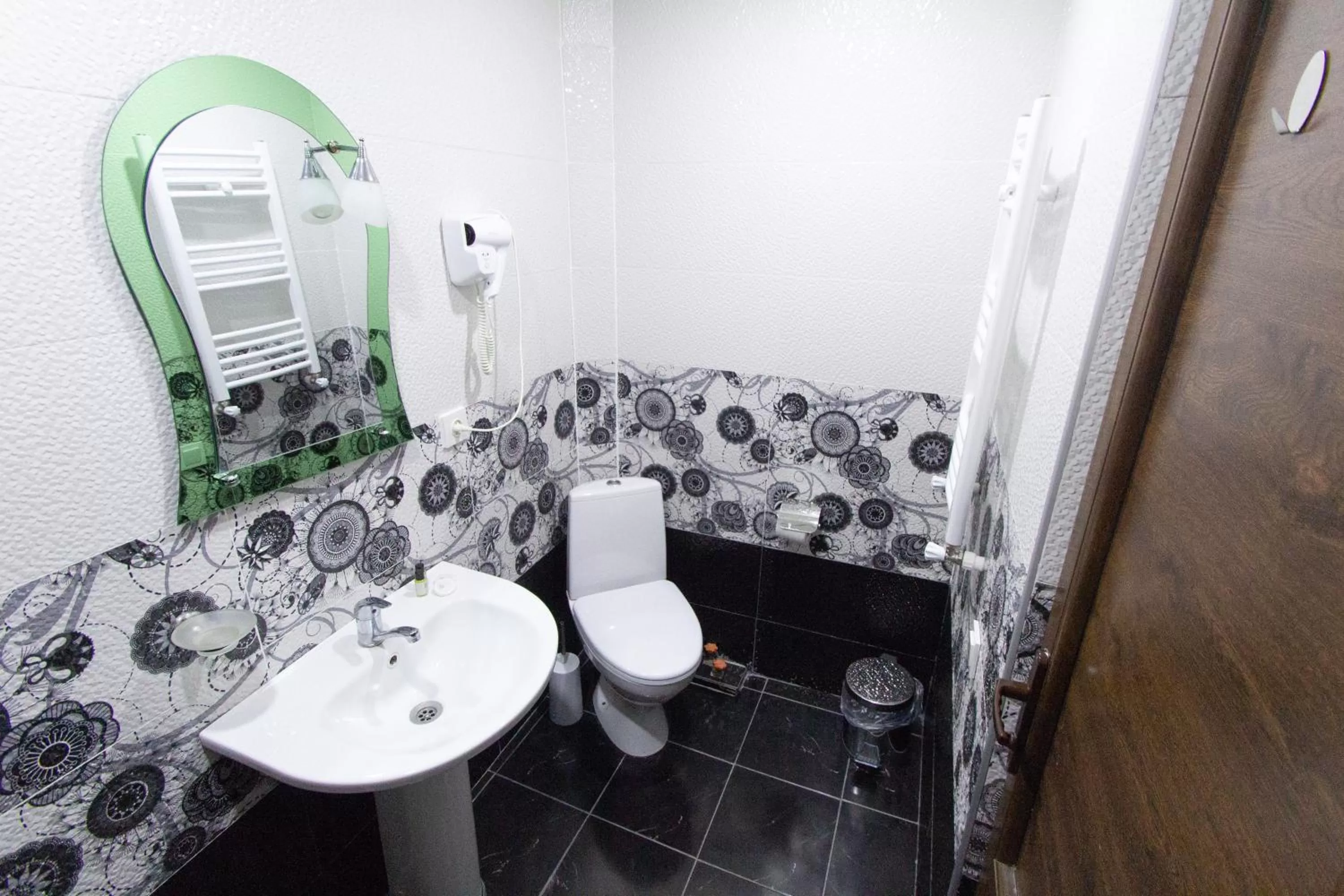 Bathroom in Hotel Svanseti