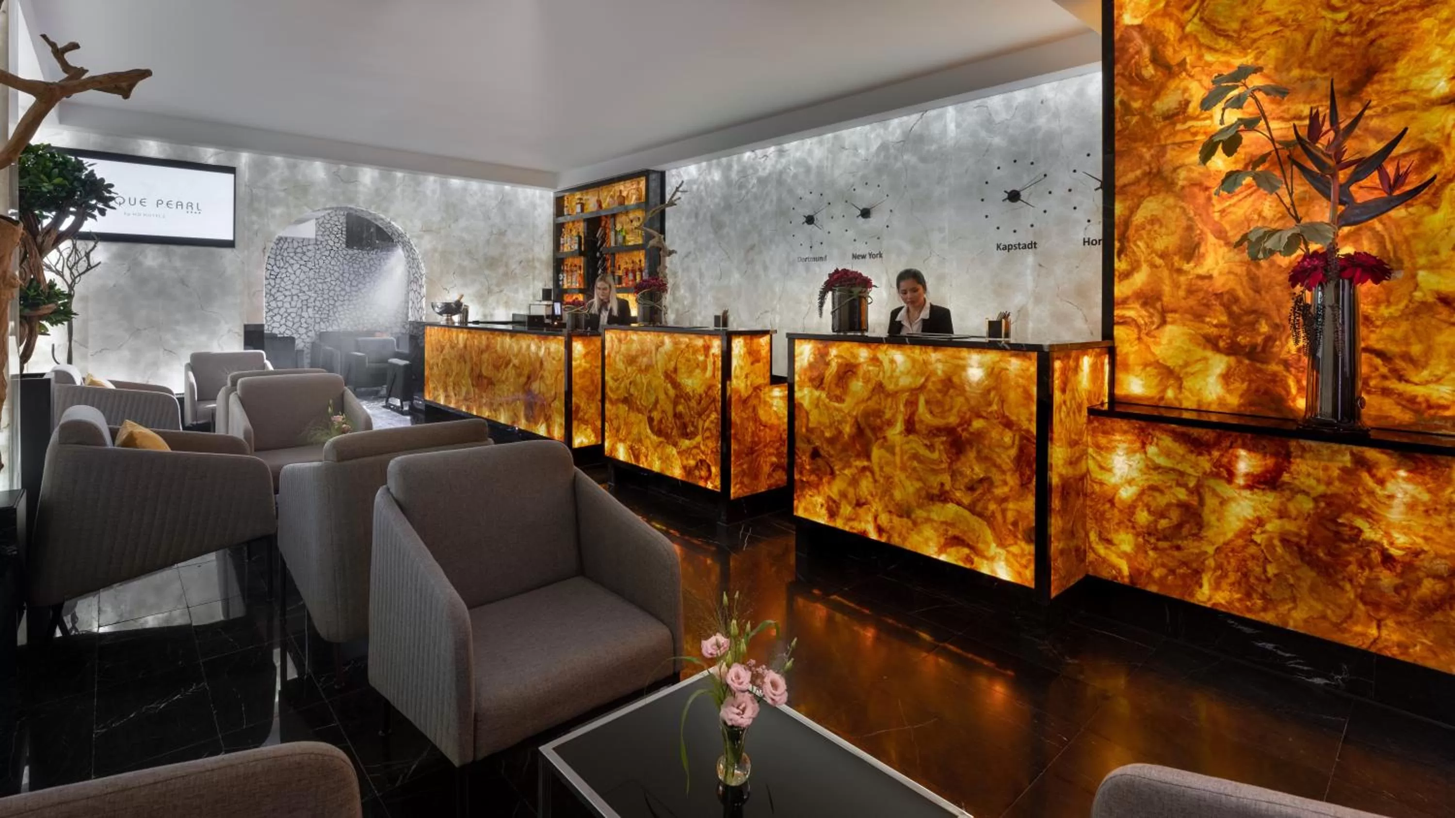 Lobby or reception in Hotel Unique Pearl