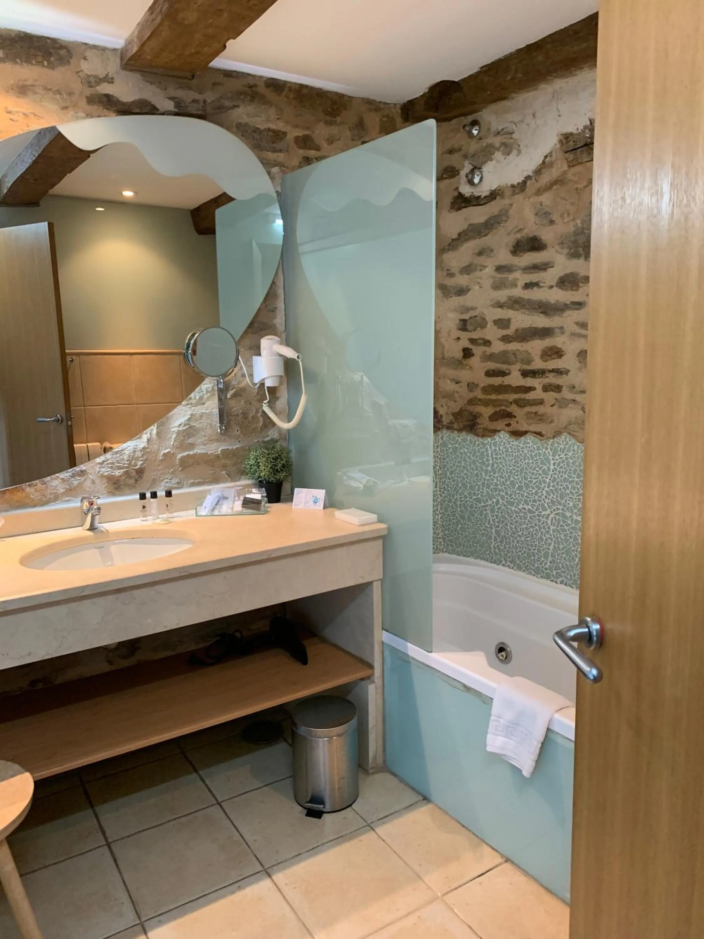 Bathroom in Posada Real La Carteria