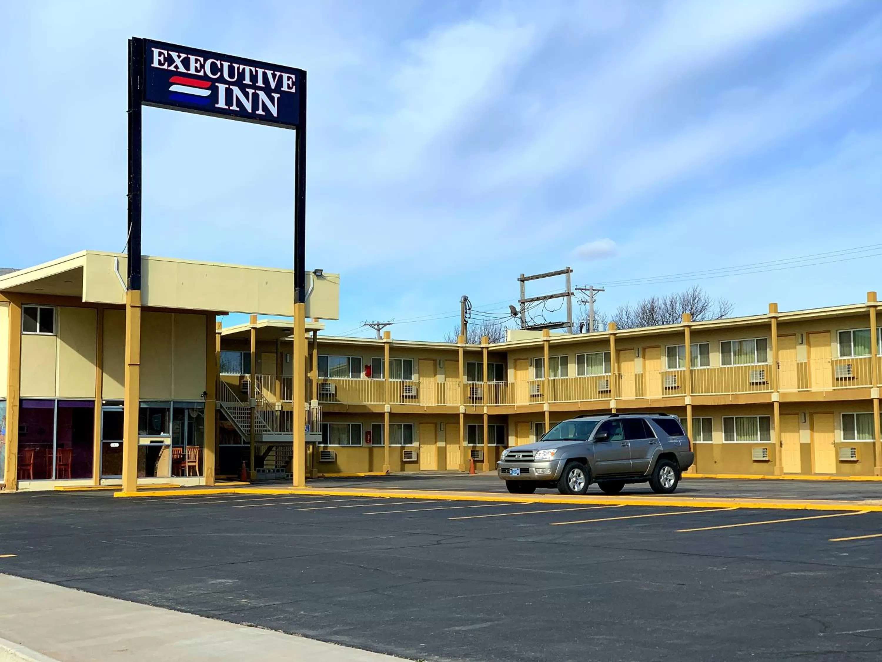 Property building in Executive Inn Dodge City, KS