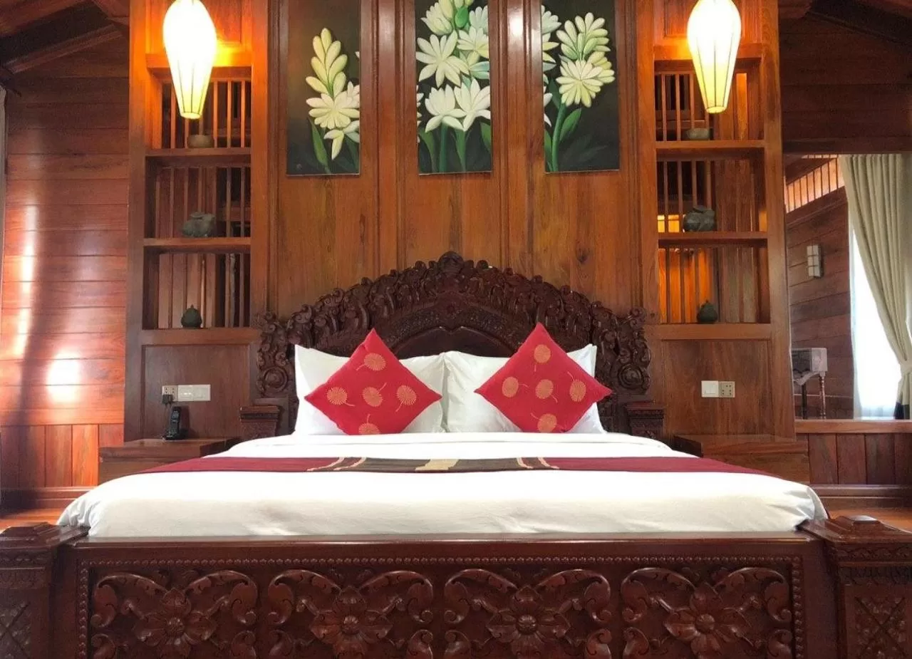 Bed in Try Palace Resort-Kep