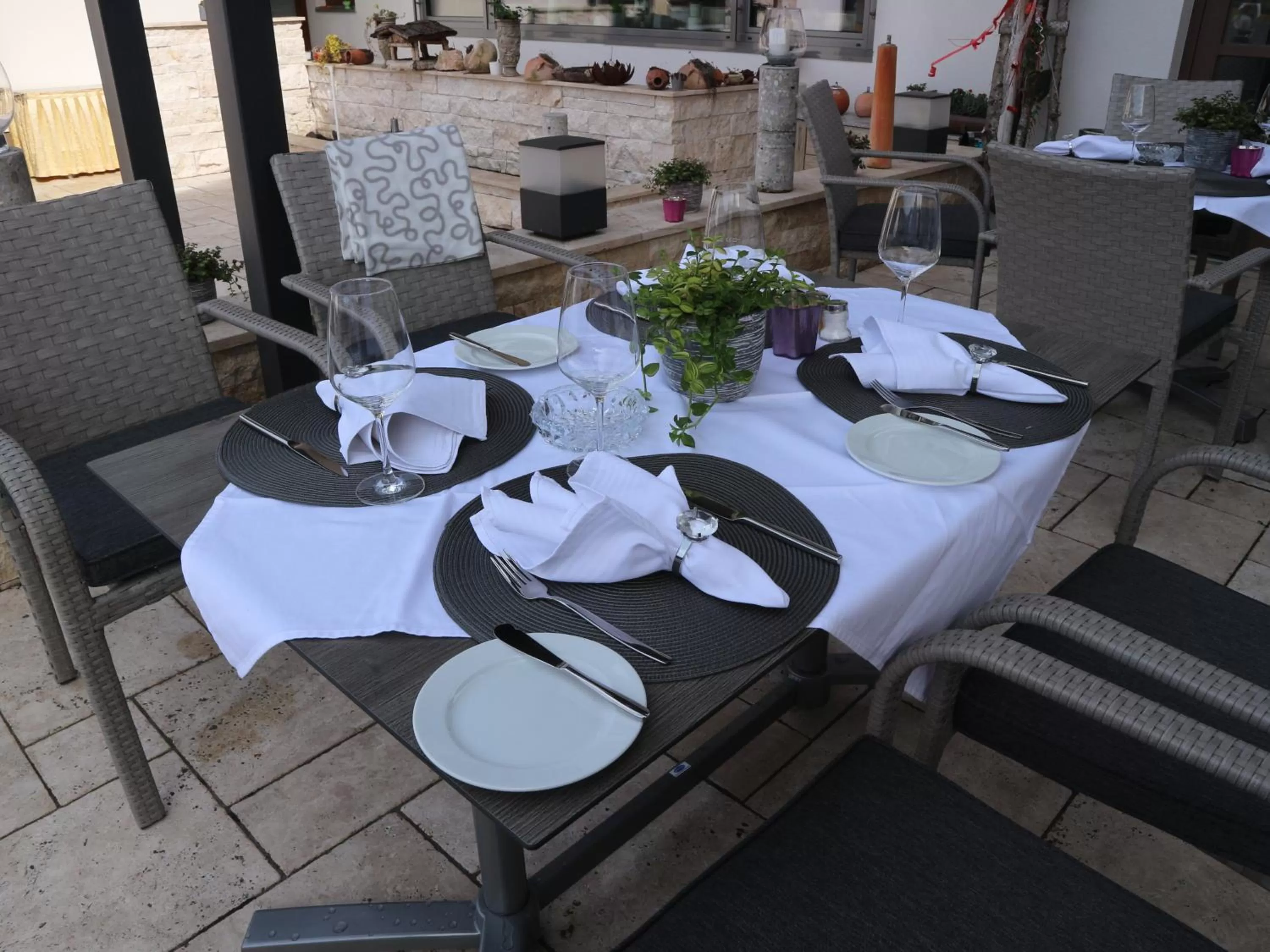 Restaurant/places to eat in Sporthotel Bernrieder Hof GmbH