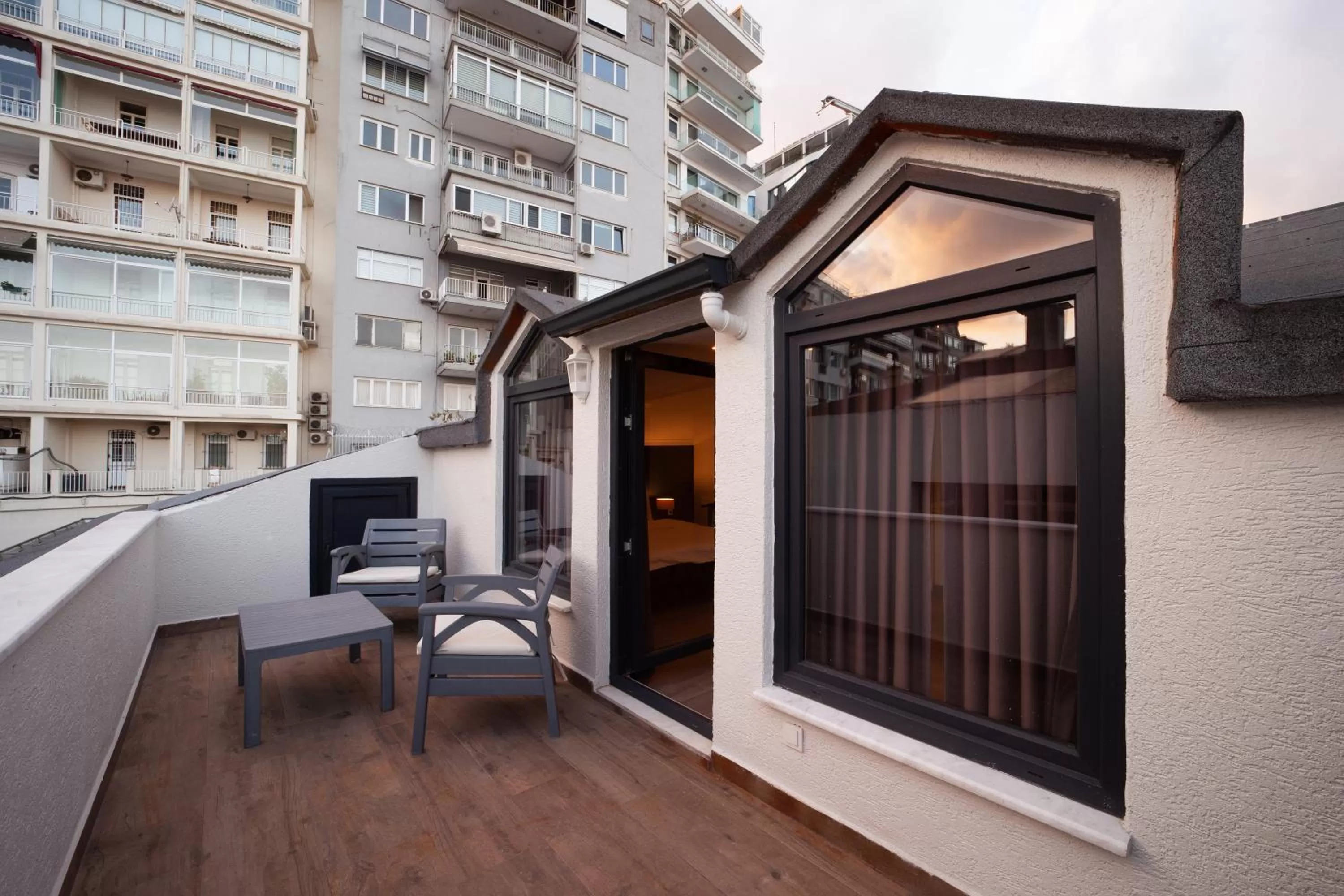 Balcony/Terrace in Etiz Hotels & Residences