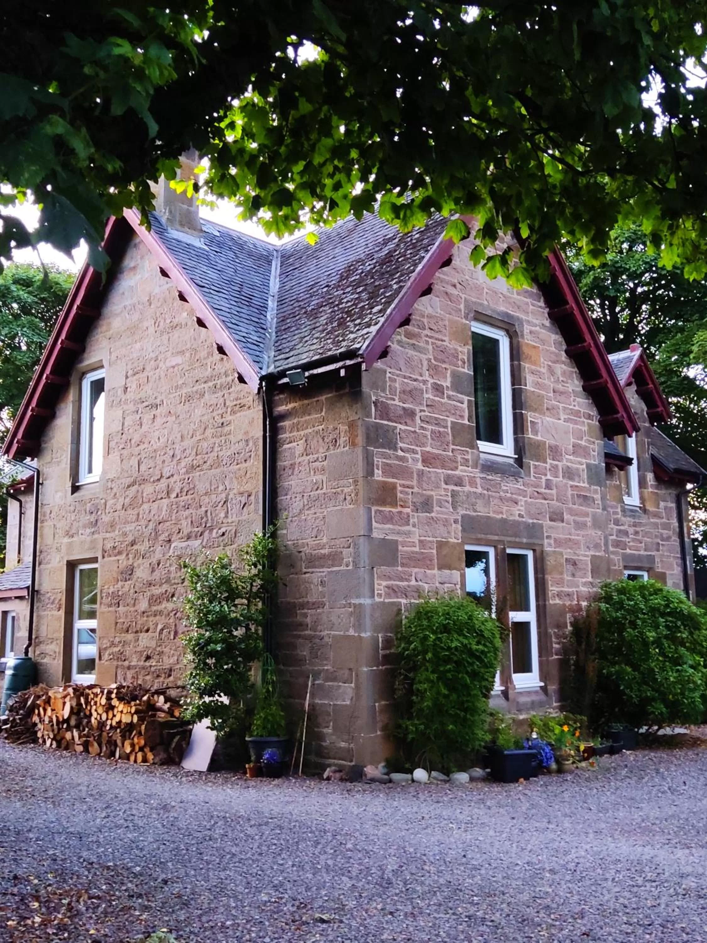 Property Building in Torbreck house B&B