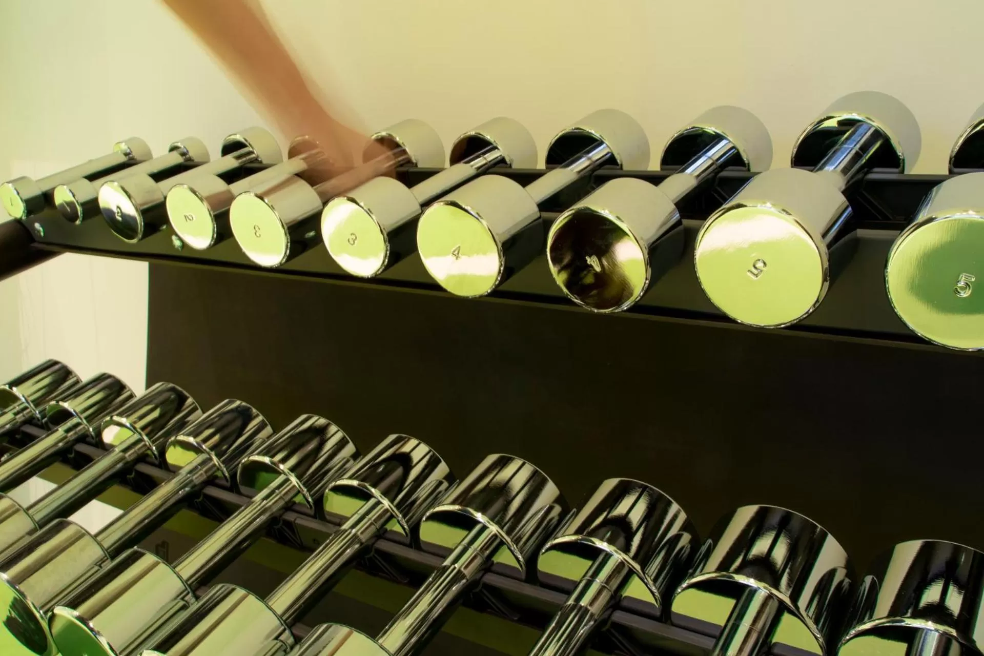 Fitness centre/facilities in ibis Styles Zeebrugge