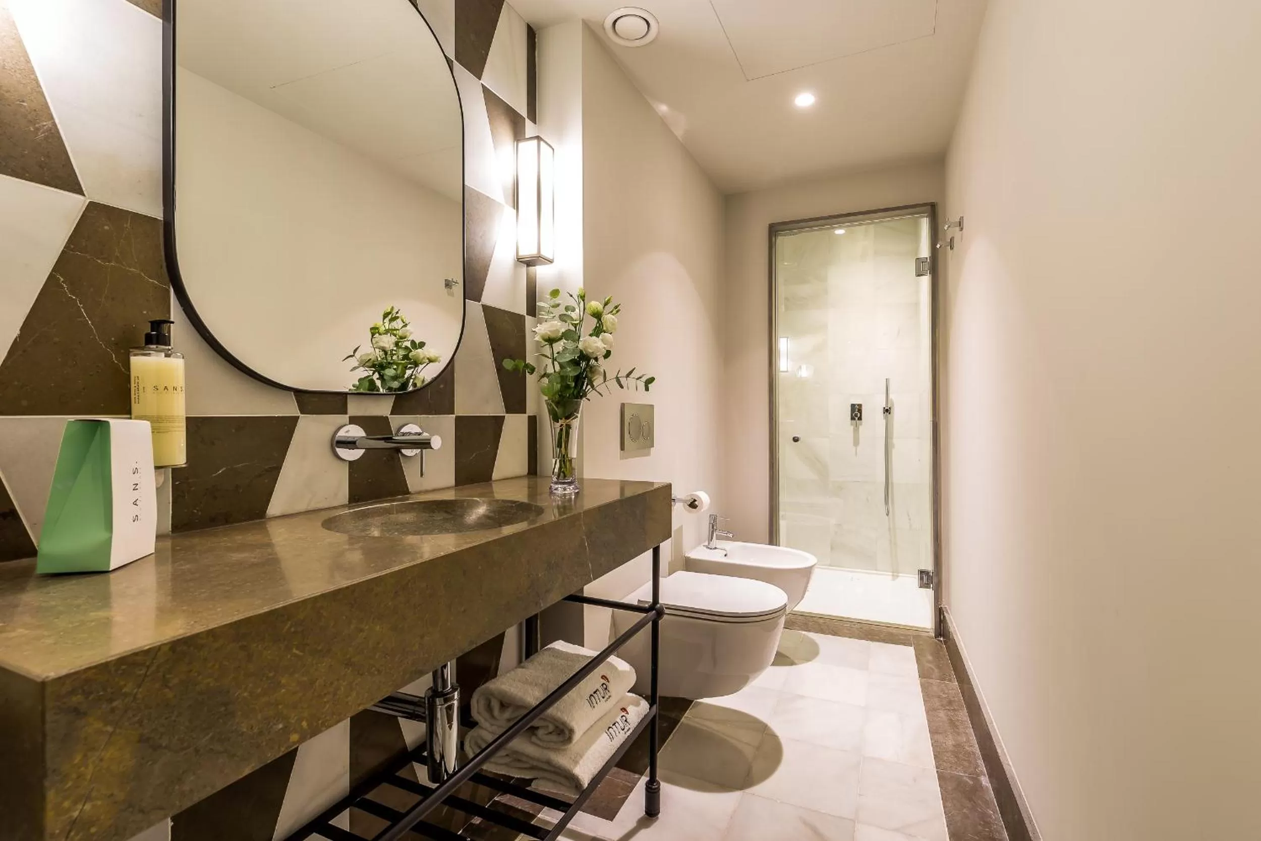Bathroom in Intelier Casa de Indias