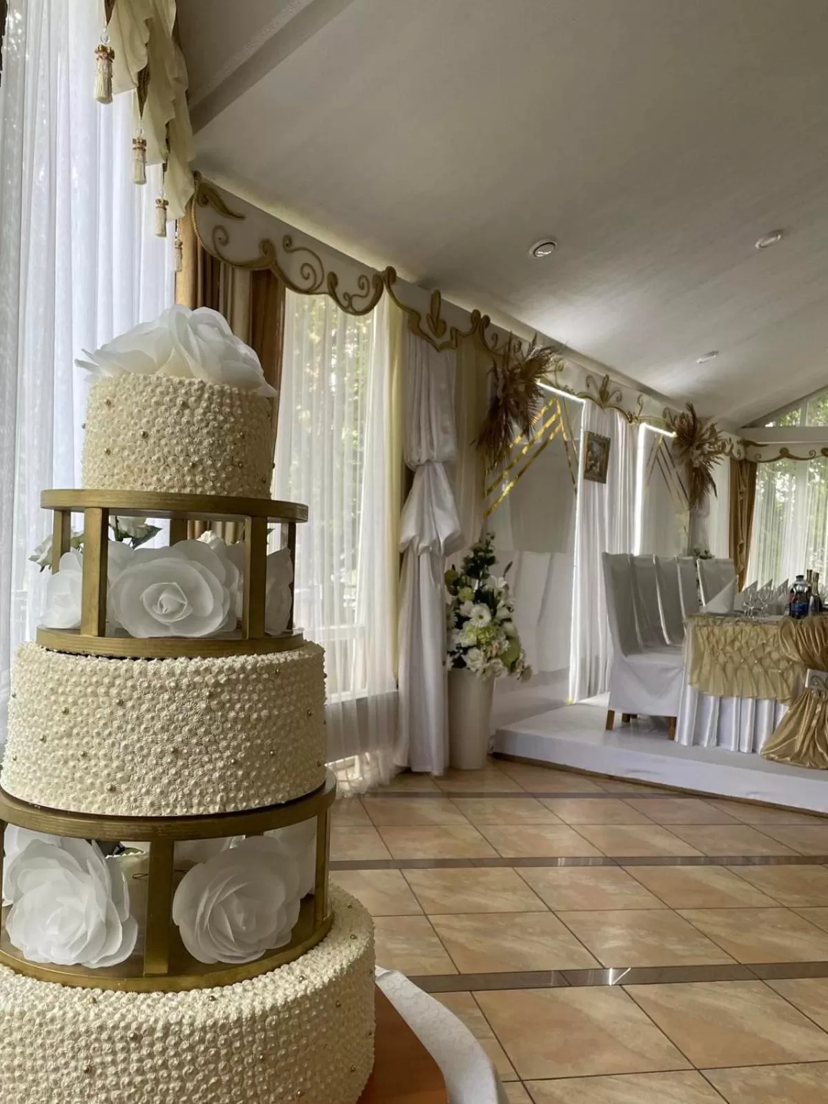 Restaurant/places to eat in Morshynska Vezha Hotel