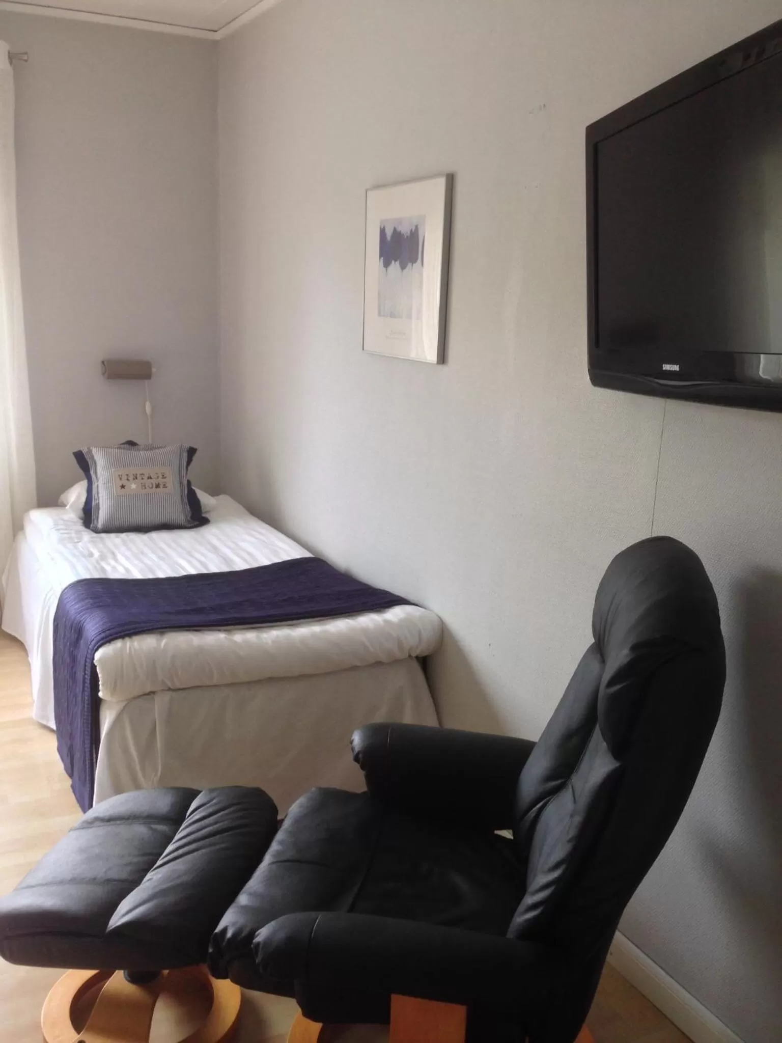 Bed in Aurora Bed & Breakfast