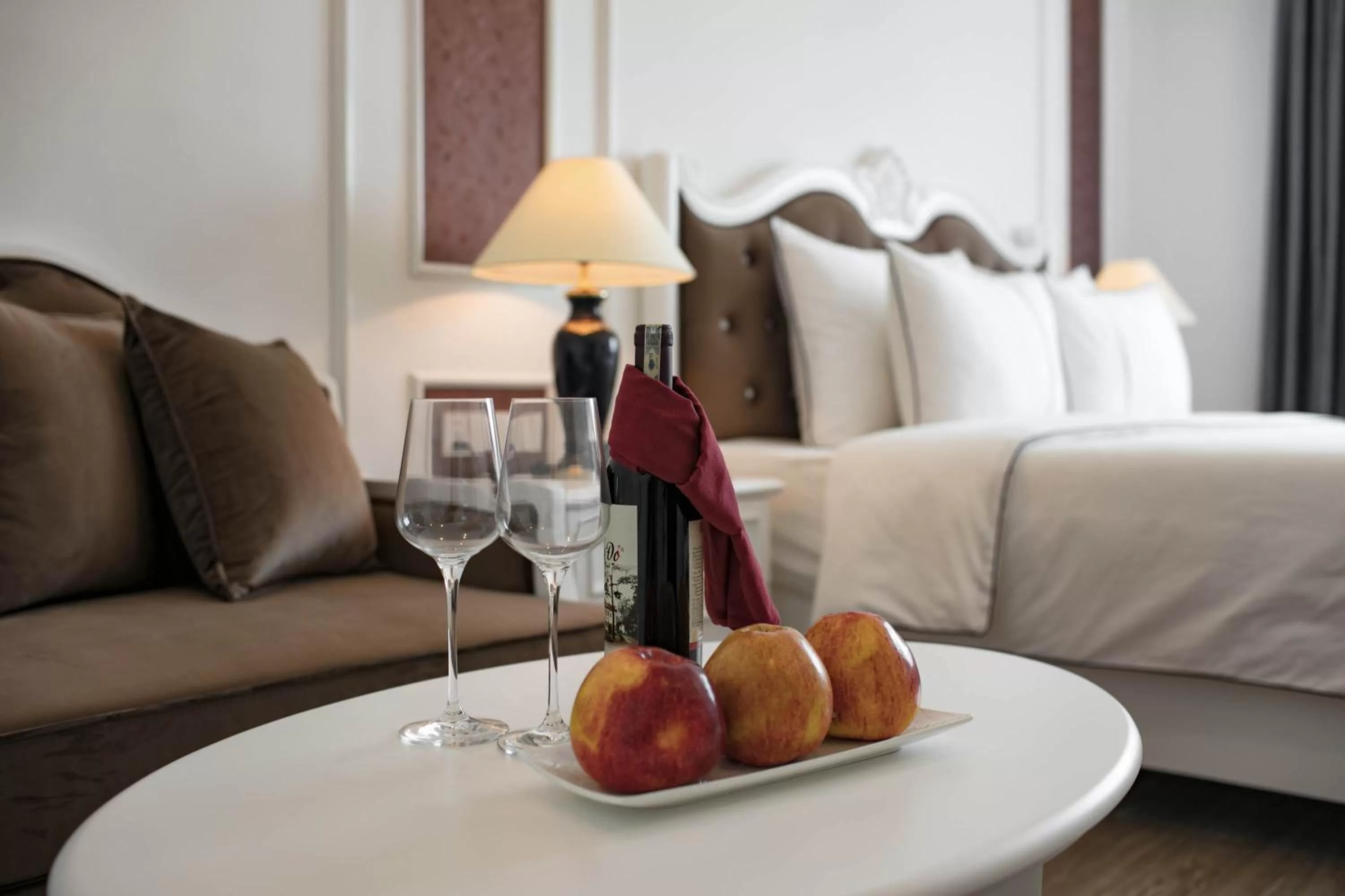 Decorative detail, Bed in Bonsella Hotel