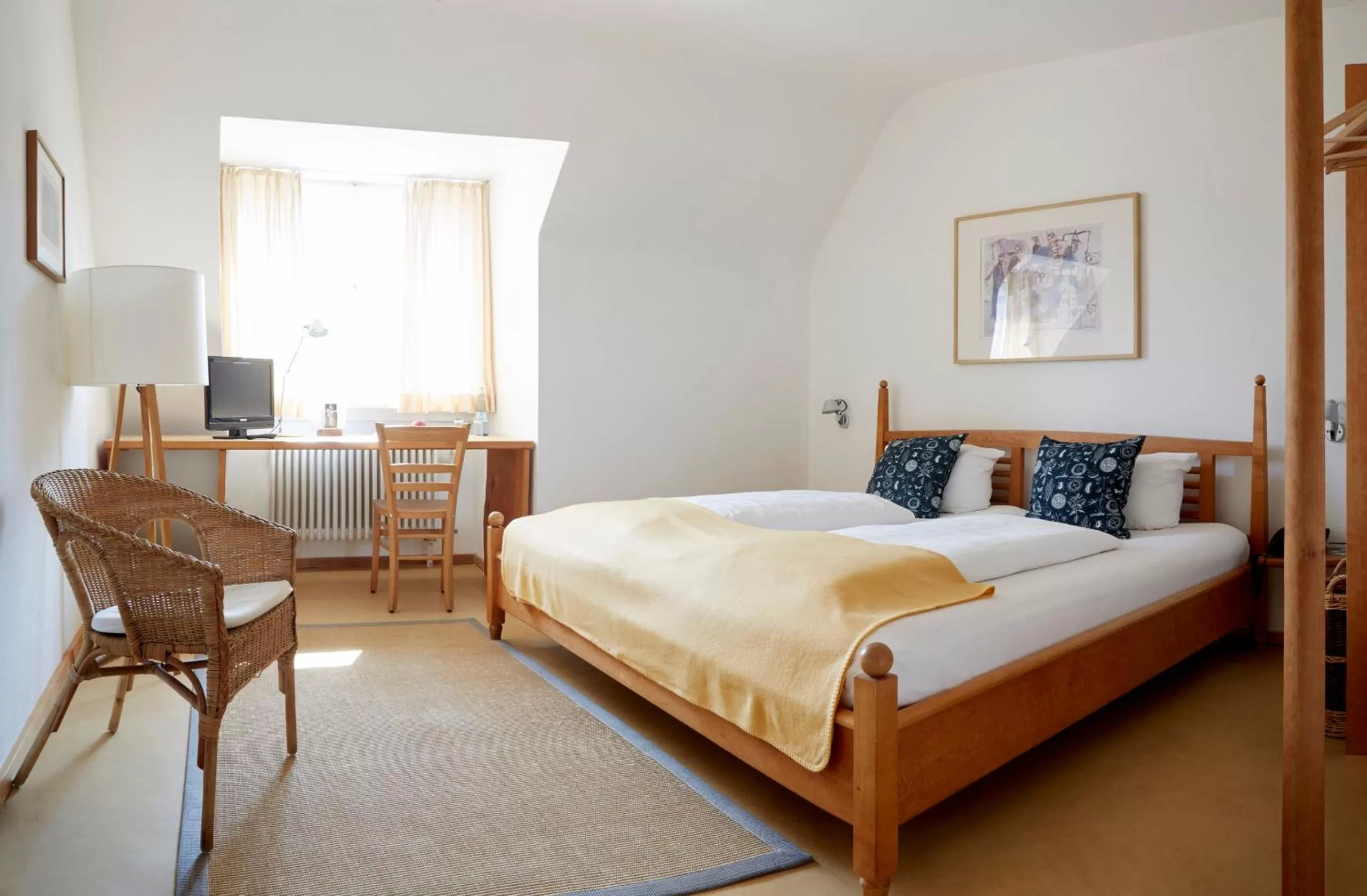 Photo of the whole room, Bed in Genusshotel Alte Post