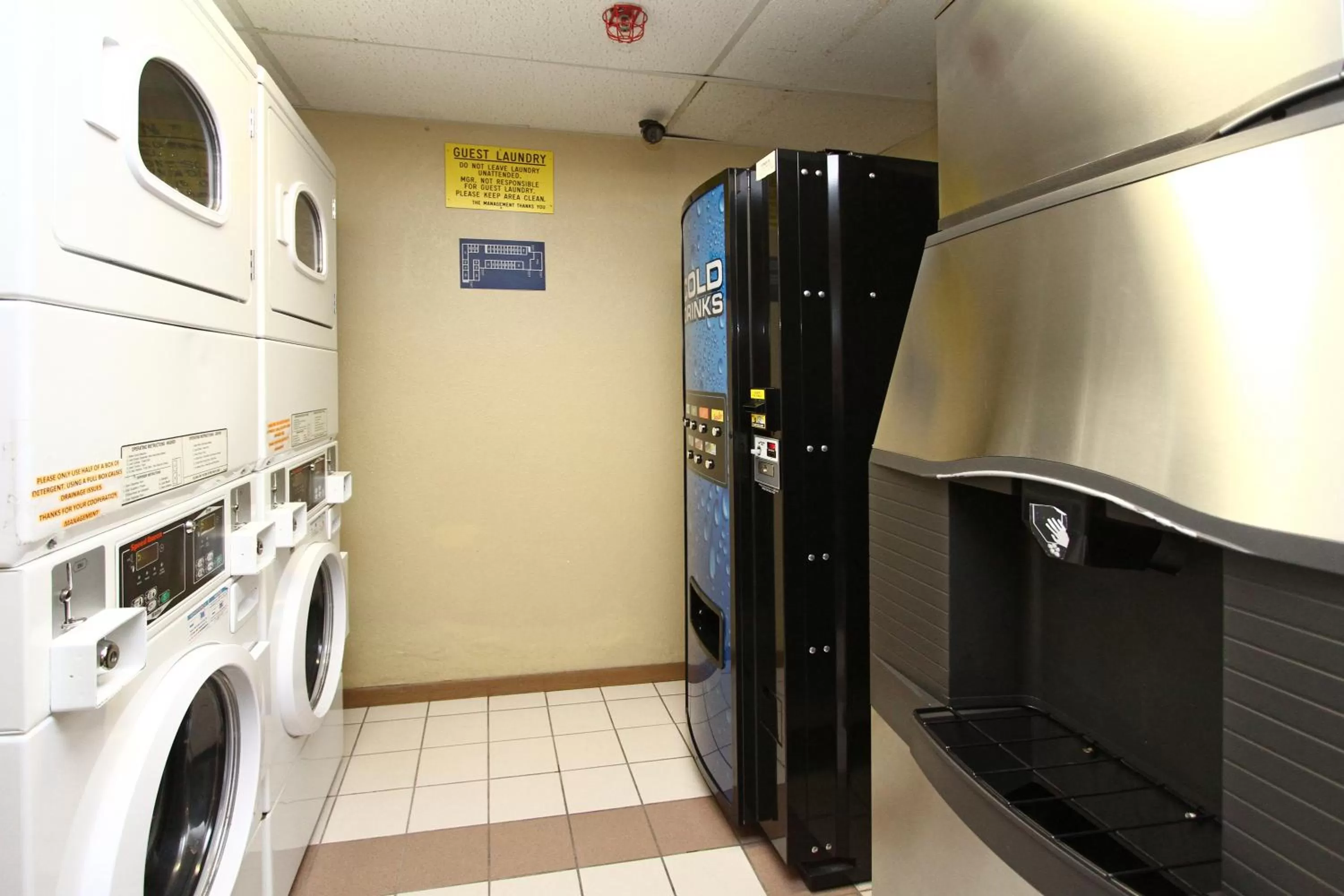 Area and facilities in New Victorian Inn & Suites-Norfolk