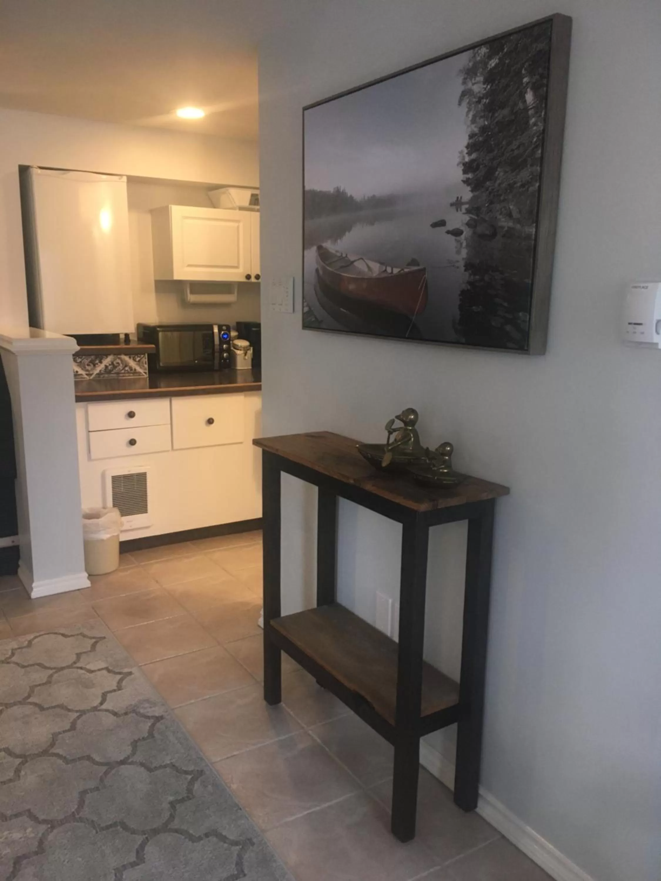 Kitchen/Kitchenette in Long Lake Waterfront Bed and Breakfast