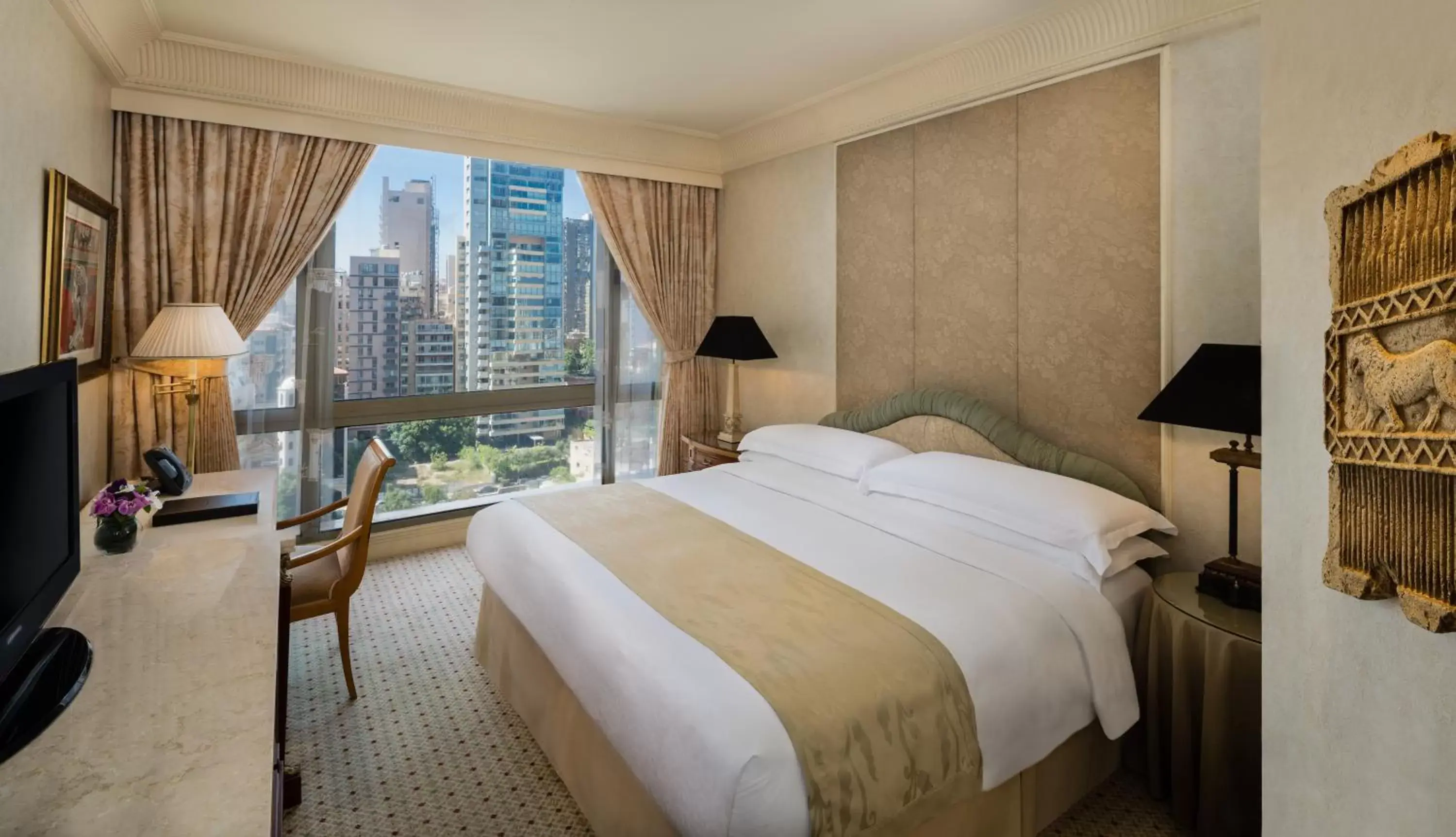 Classic King Room in InterContinental Phoenicia Beirut by IHG Classic King Room in InterContinental Phoenicia Beirut by IHG