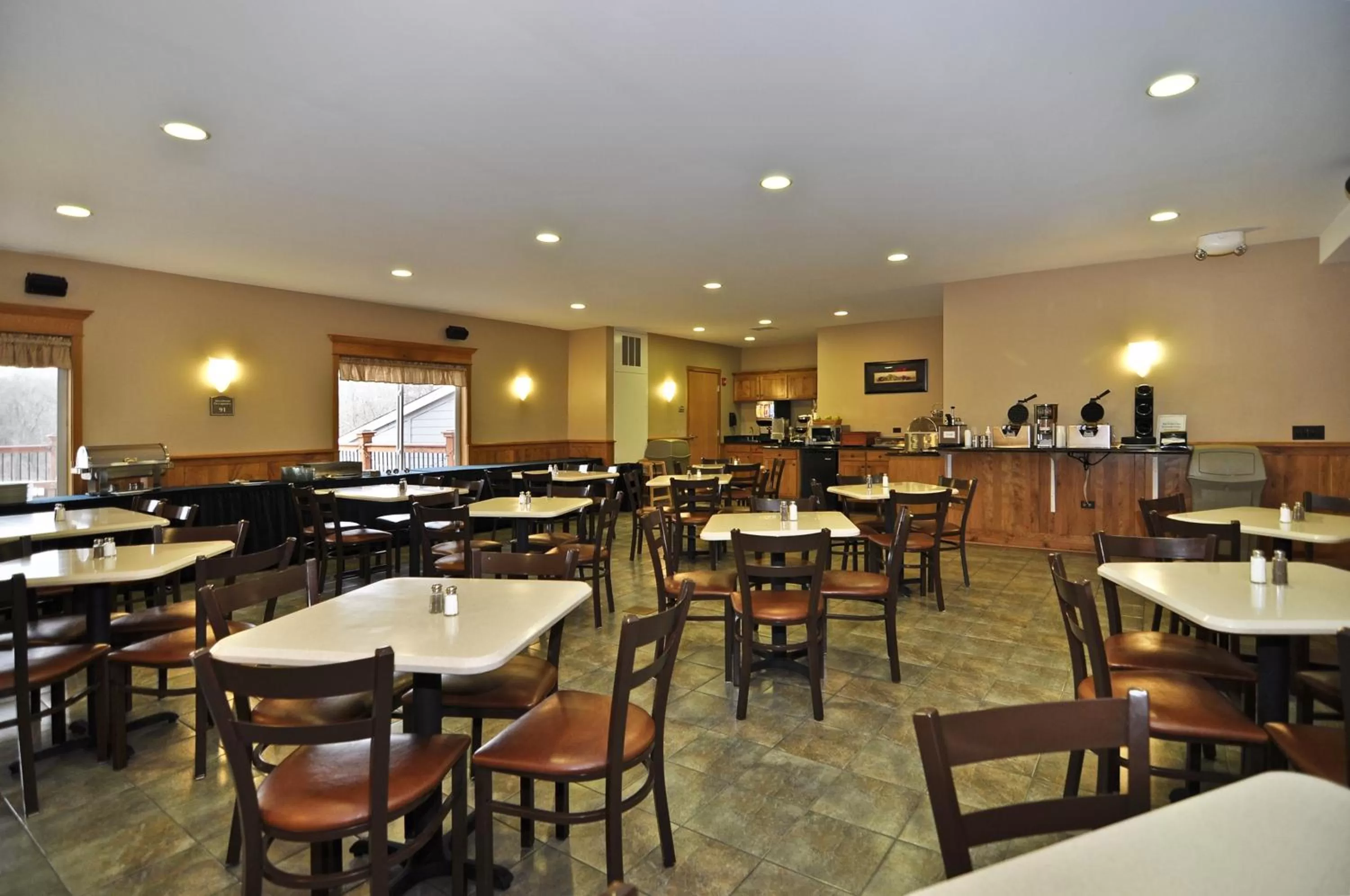 Restaurant/places to eat in Montcler Hotel & Conference Center, Trademark by Wyndham