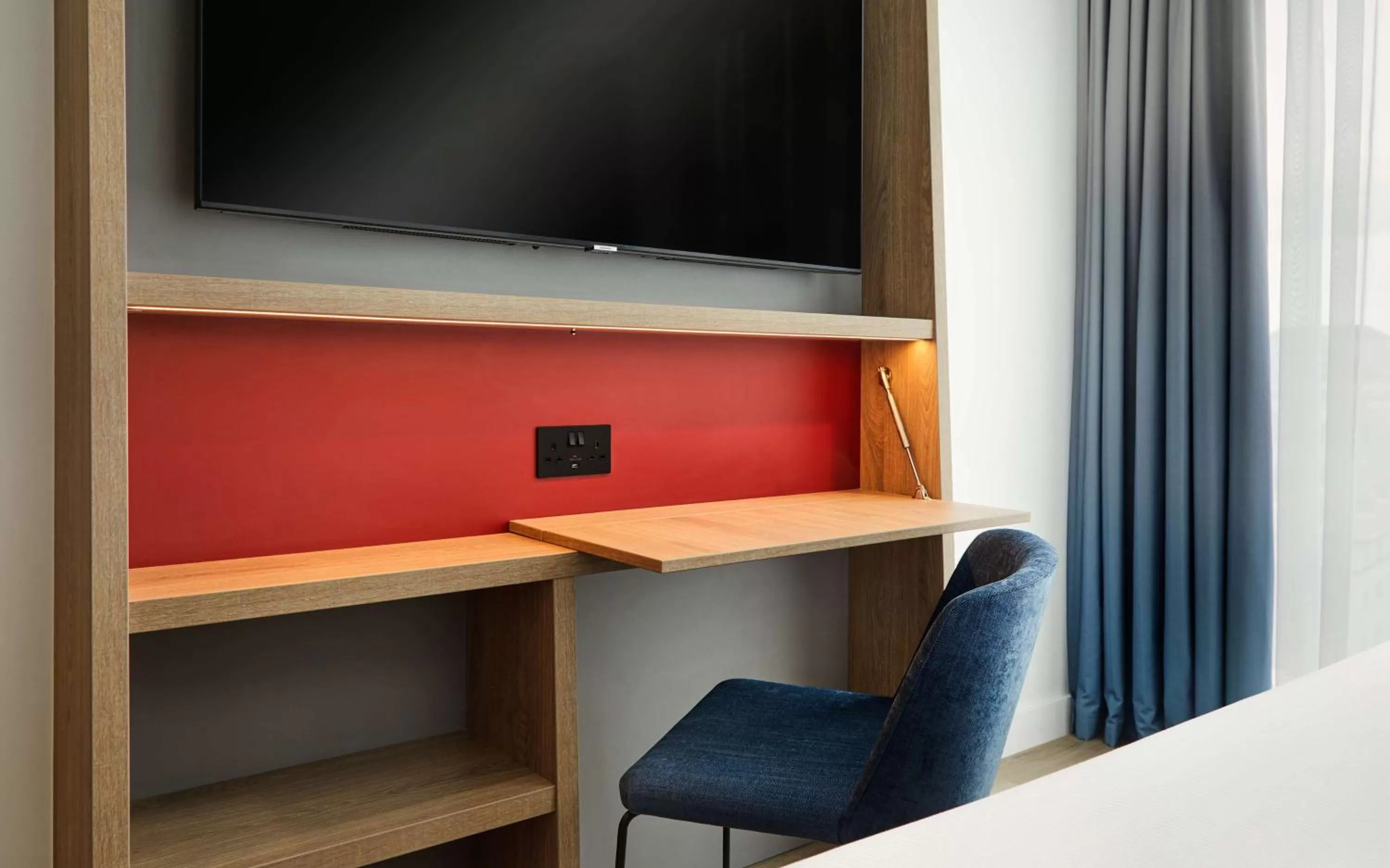 Bedroom in Hampton By Hilton Dublin City Centre