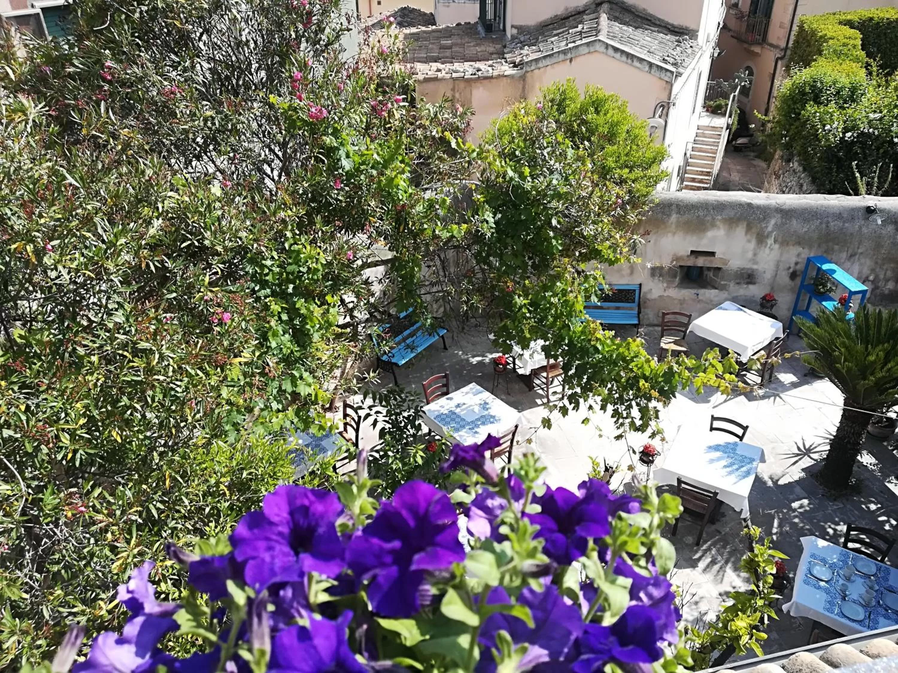 Breakfast in Residenza Donnafugata B&B