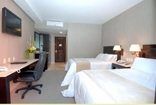 Photo of the whole room, Bed in Hotel Gobernador