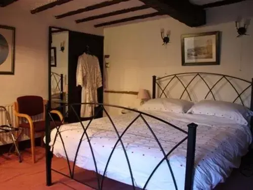 Double Room with Private Bathroom - single occupancy in Church Villa B & B Double Room with Private Bathroom - single occupancy in Church Villa B & B
