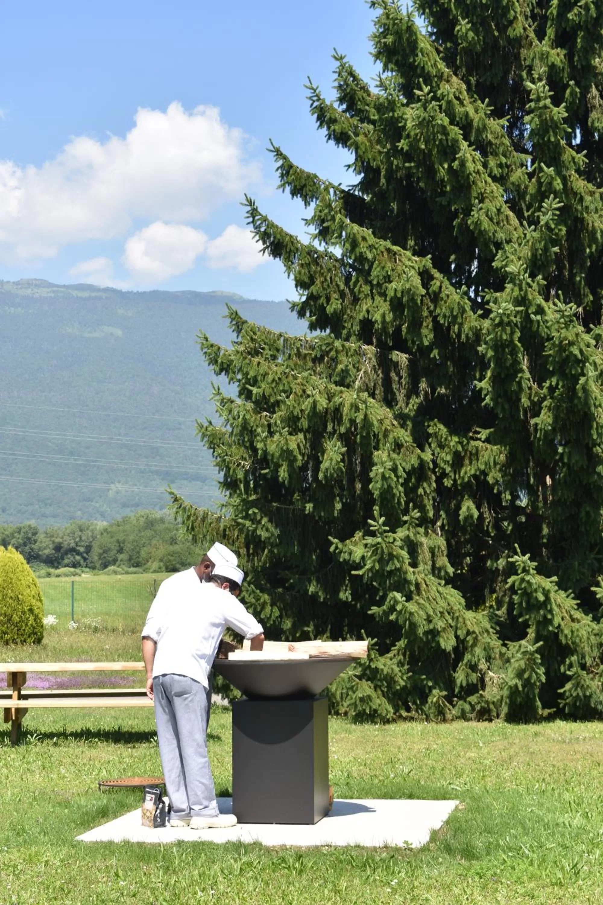 People in Adagio Original Thoiry Genève