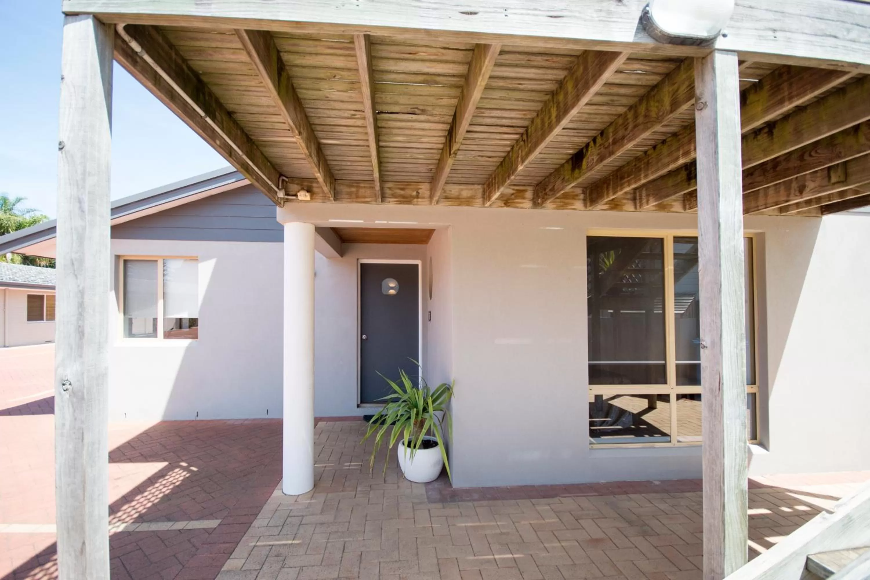 Property building in Archipelago Apartments Esperance