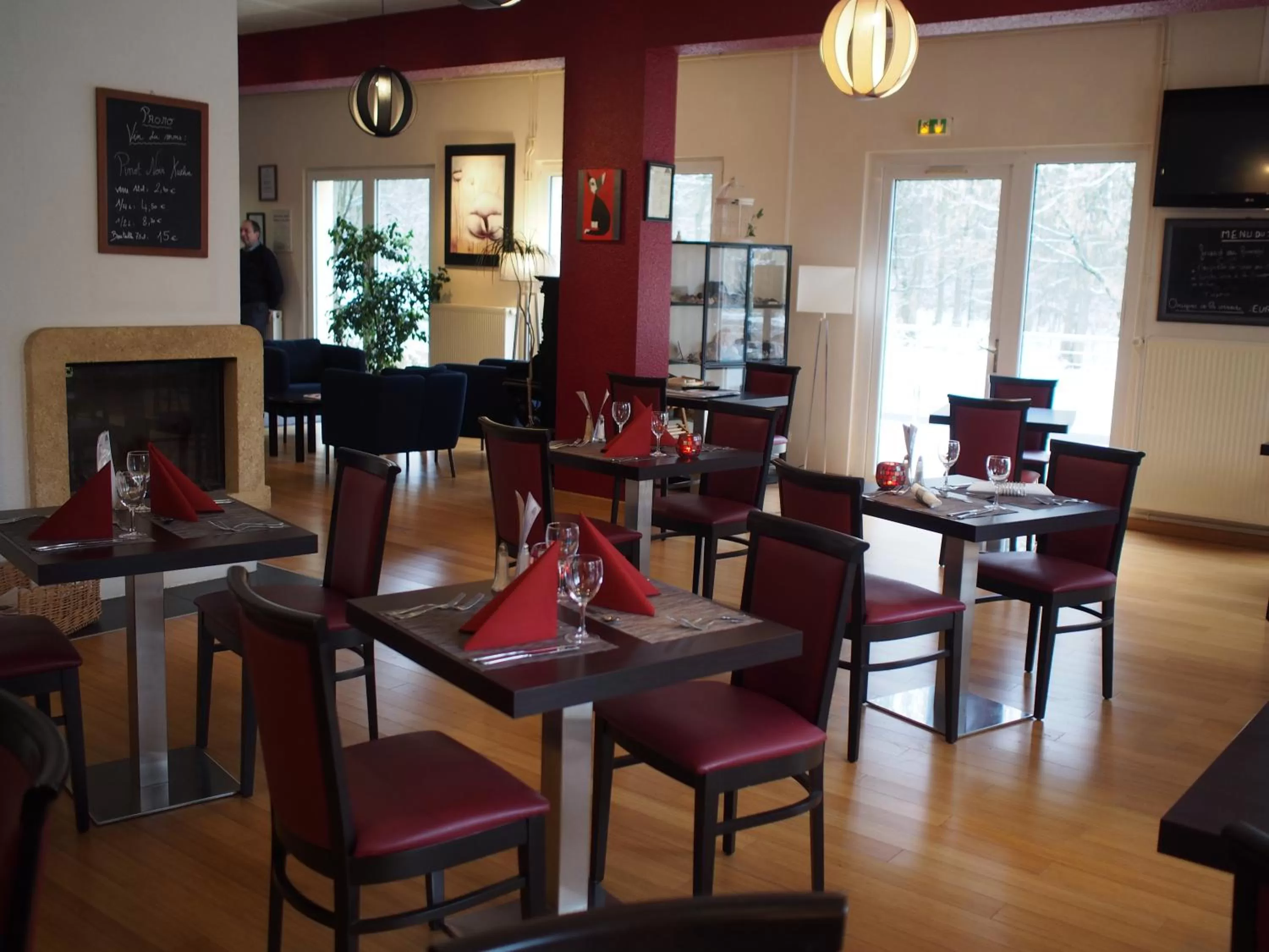 Restaurant/places to eat in Hôtel et Restaurant Aster, Saint-Avold Nord