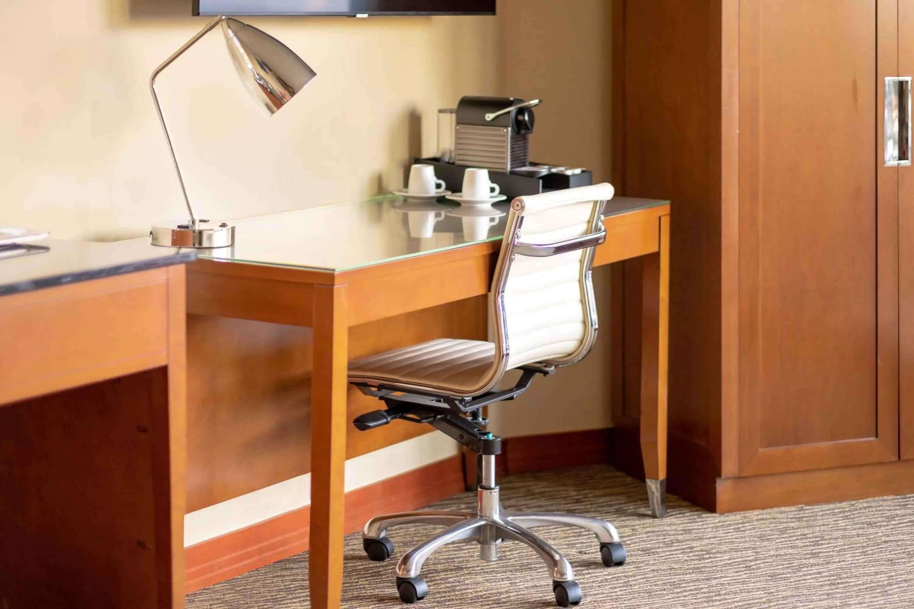 TV and multimedia in Cormorant Boutique Hotel