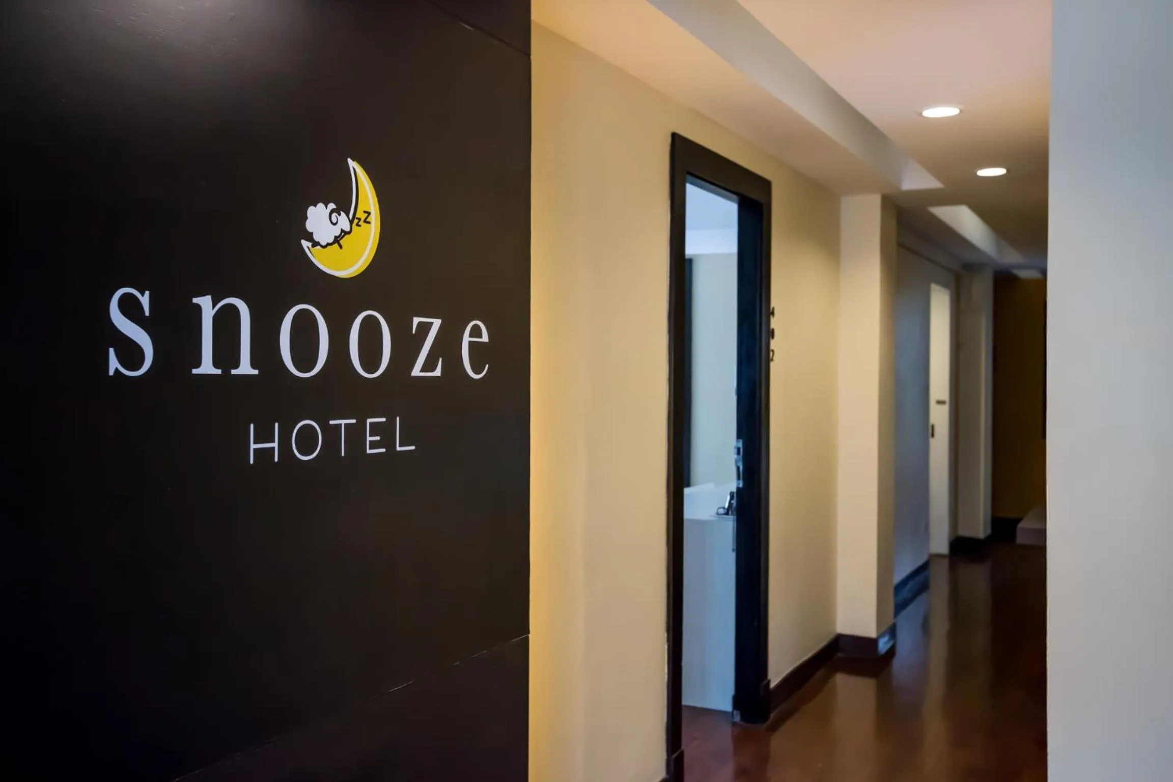 Snooze Hotel Thonglor Bangkok