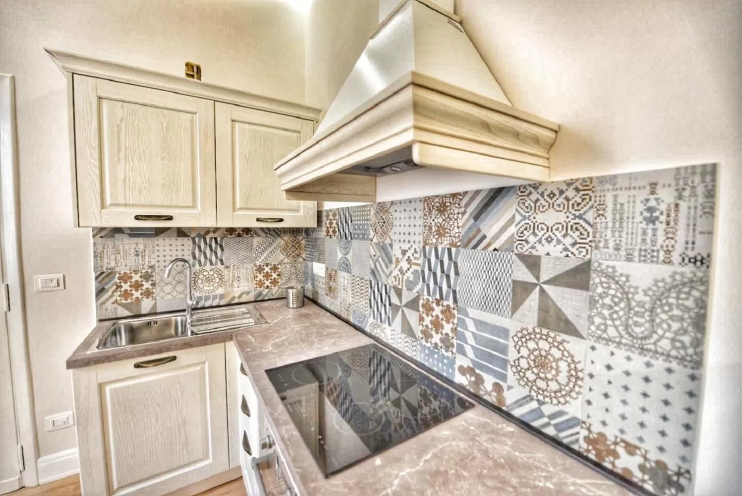 Kitchen or kitchenette in Domus D'Angelo B&B