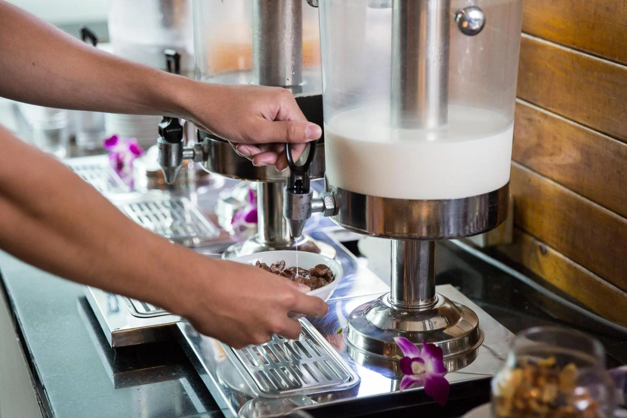 Breakfast in Sugar Palm Grand Hillside - SHA Plus