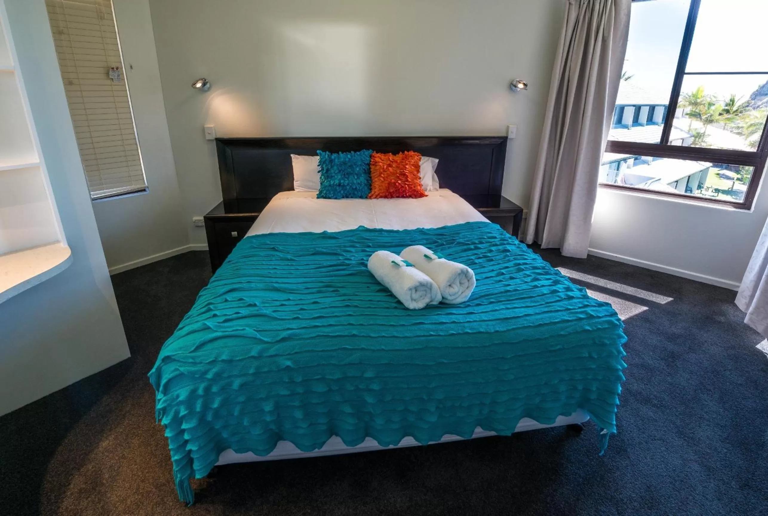 Bedroom, Bed in Rosslyn Bay Resort Yeppoon