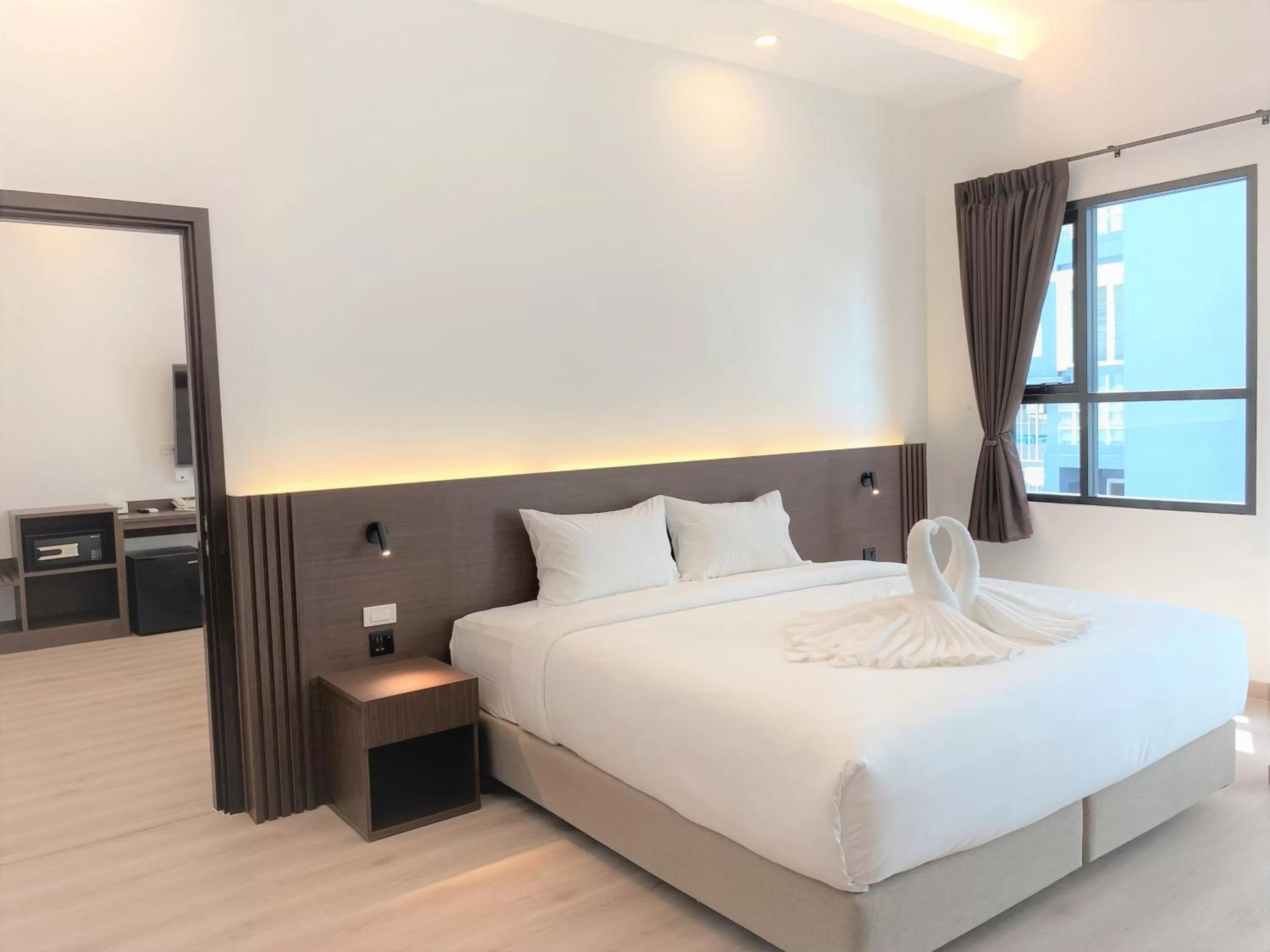 Photo of the whole room, Bed in GEEN Hotel Chonburi