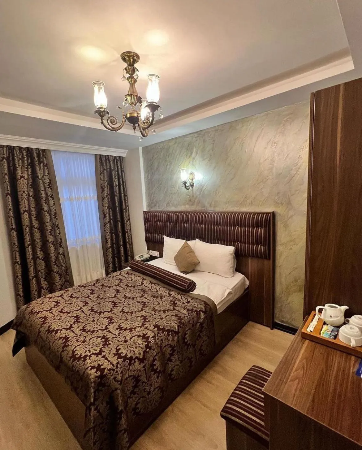 Bed in Marmara Place Old City Hotel