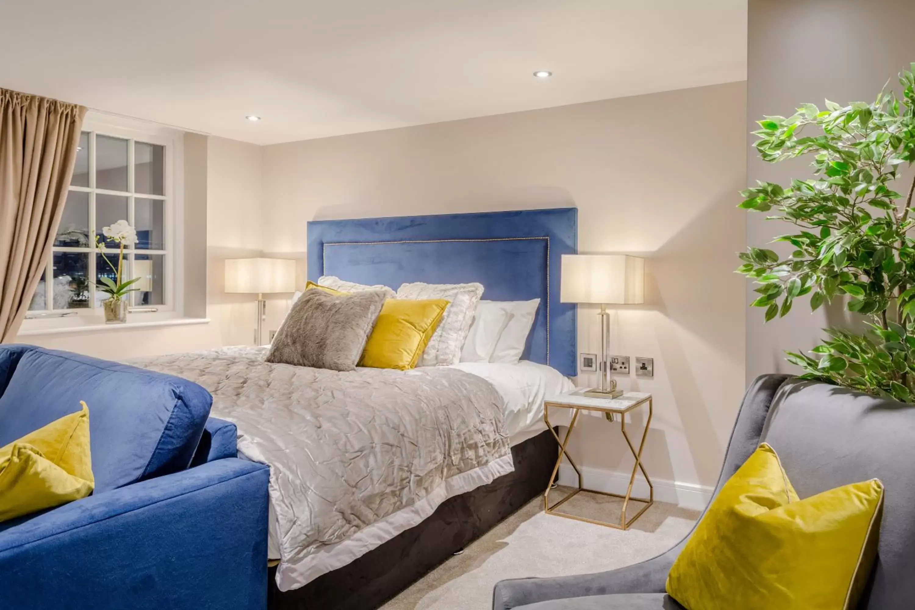 Broderie in Heritage Mews Nottingham Broderie in Heritage Mews Nottingham