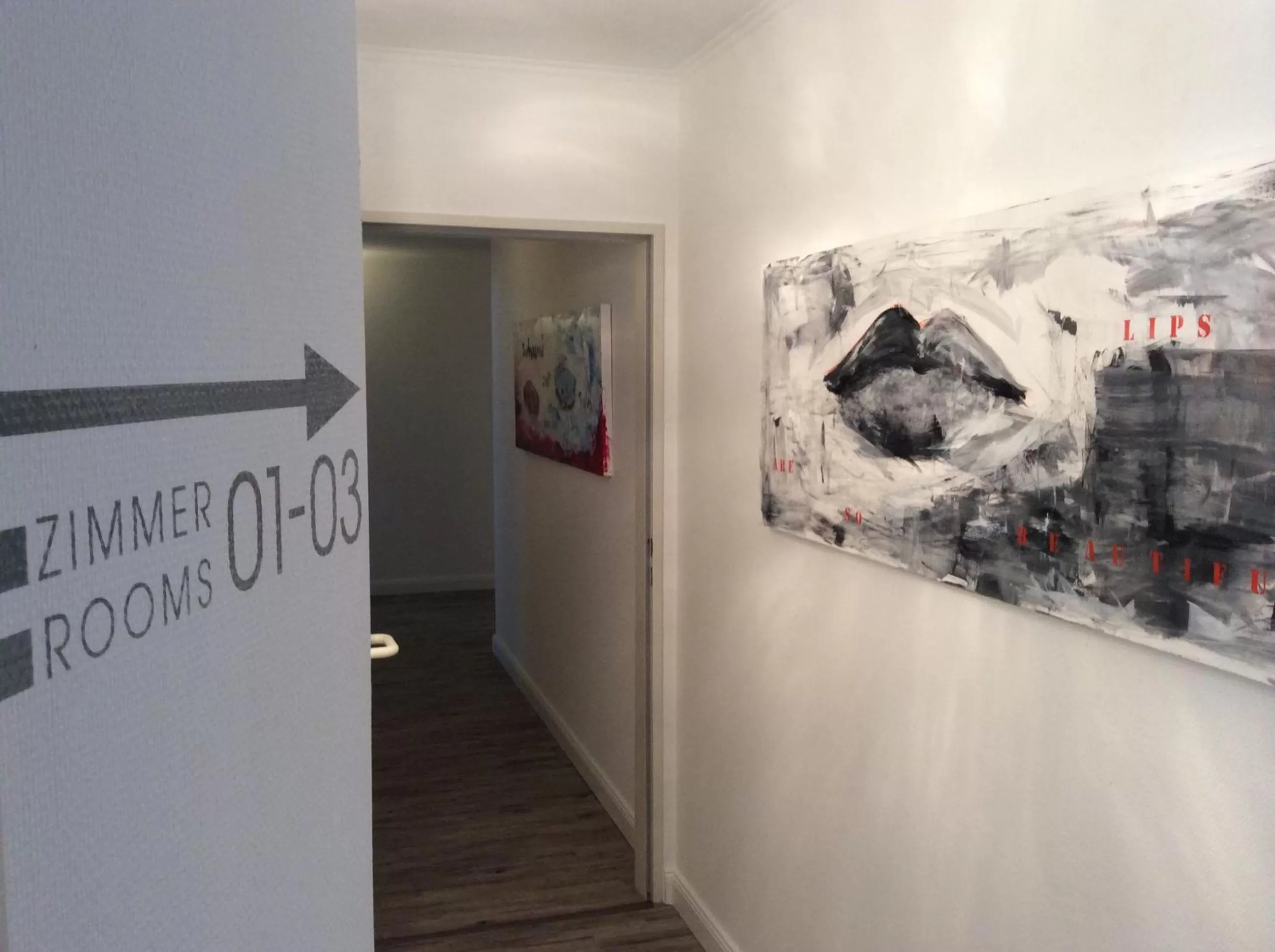 Decorative detail in Hotel52 Bergheim