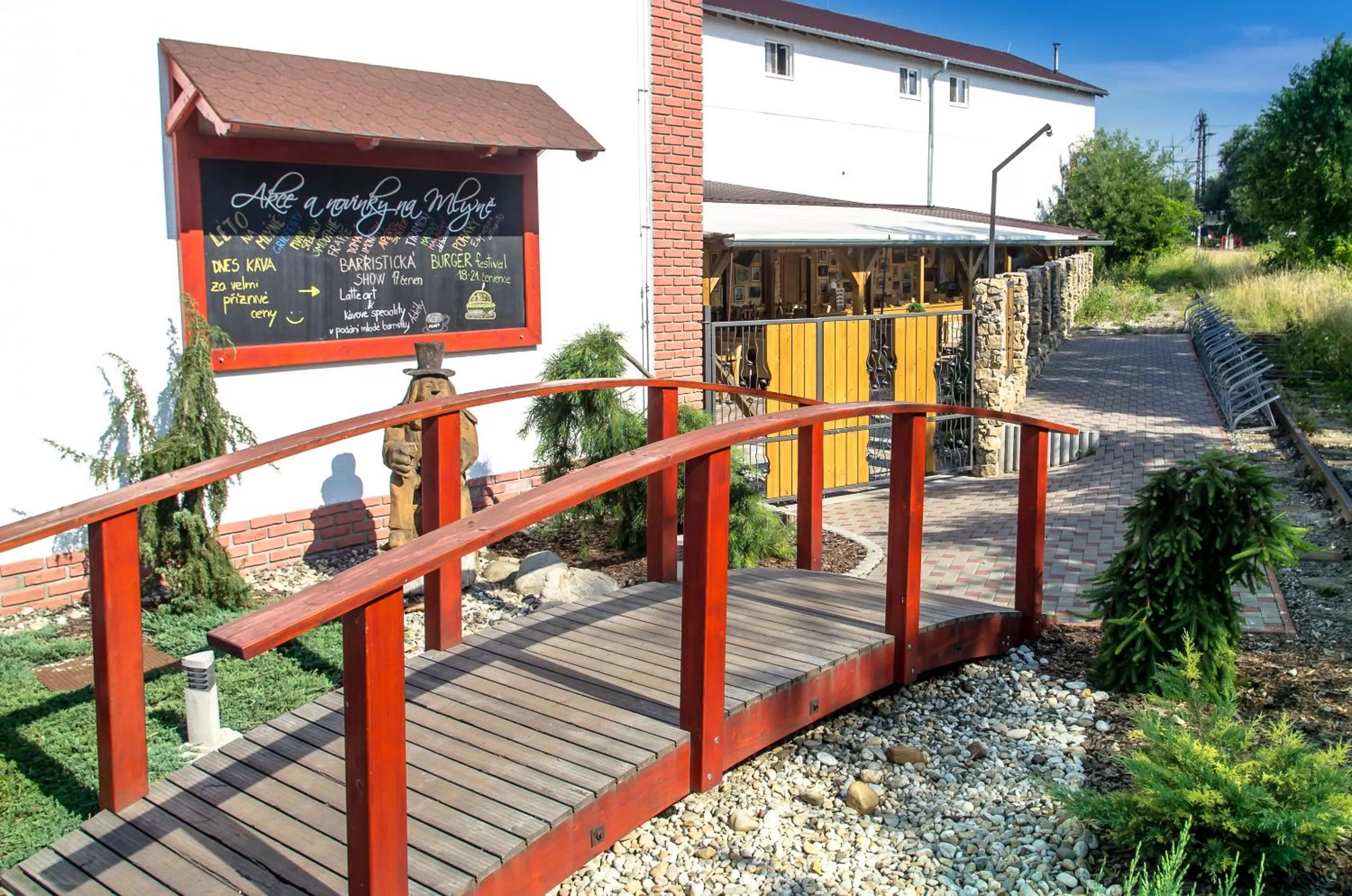 Facade/entrance in Třebovický mlýn