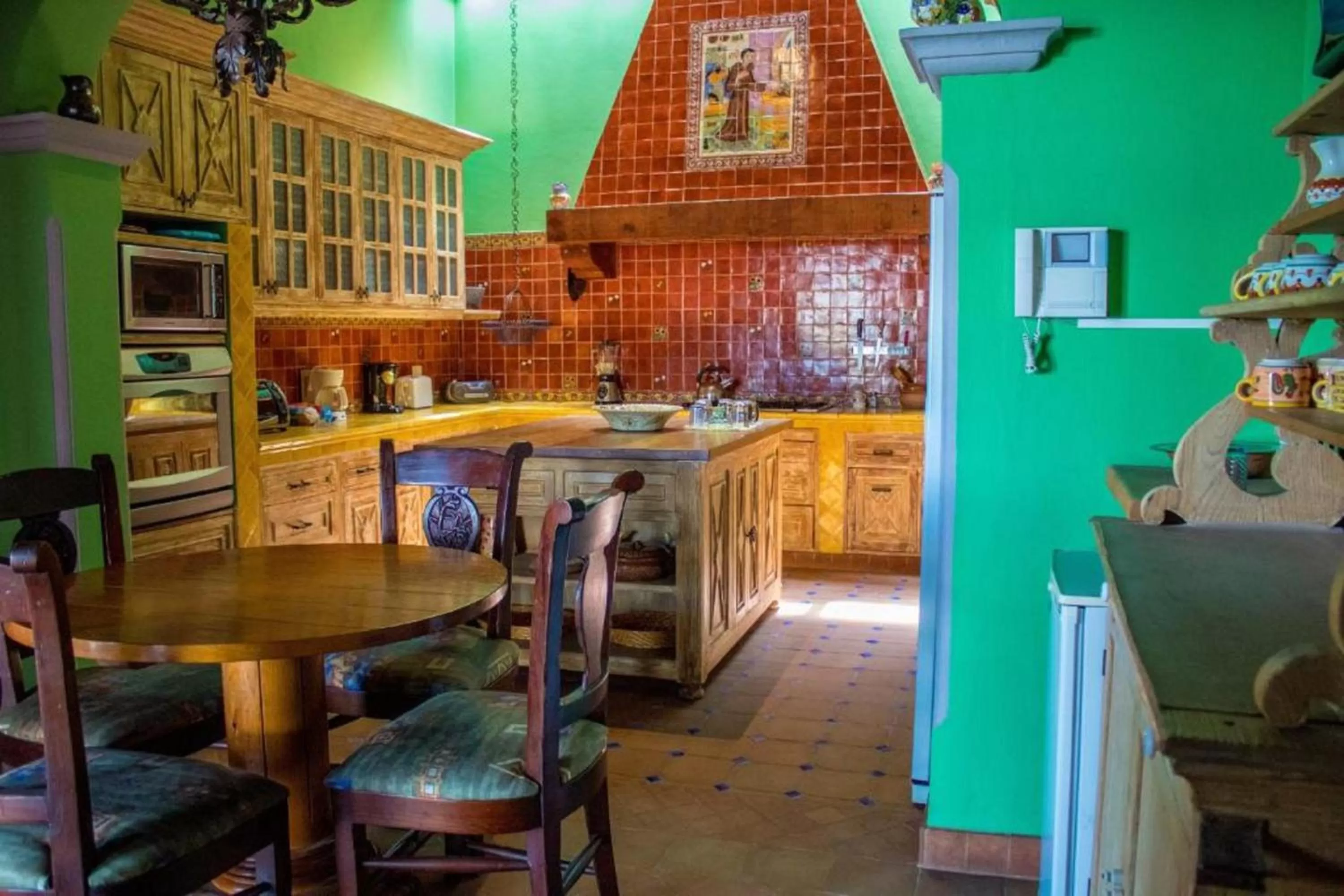 Kitchen or kitchenette in Casa Don Pascual Hotel Boutique Sweet Home